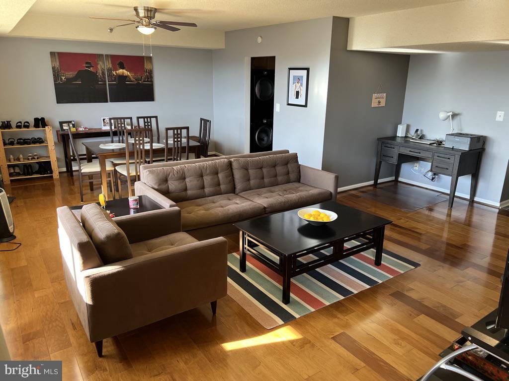 SKYLINE HOUSE - Residential Lease