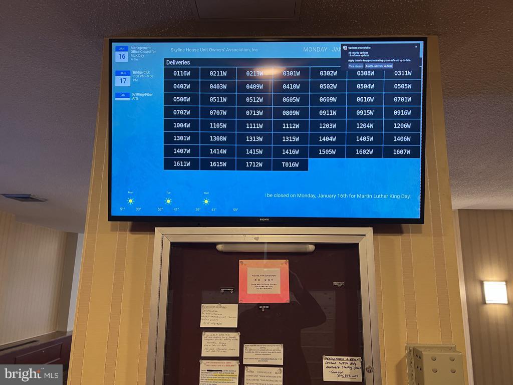 SKYLINE HOUSE - Residential Lease