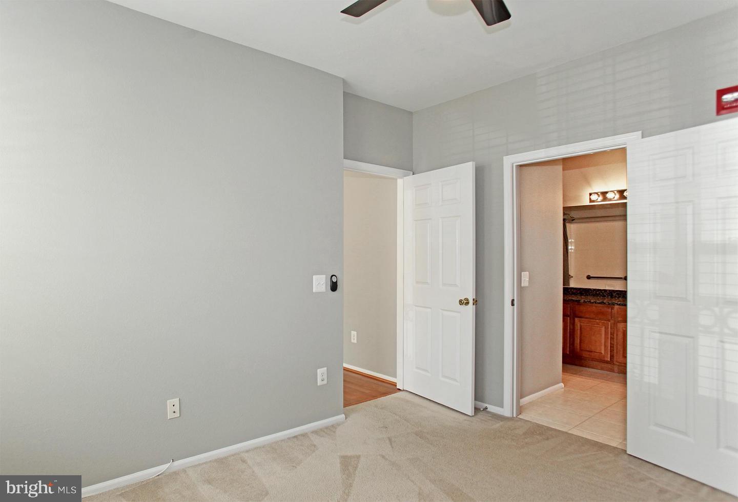 GATES OF MCLEAN - Residential Lease