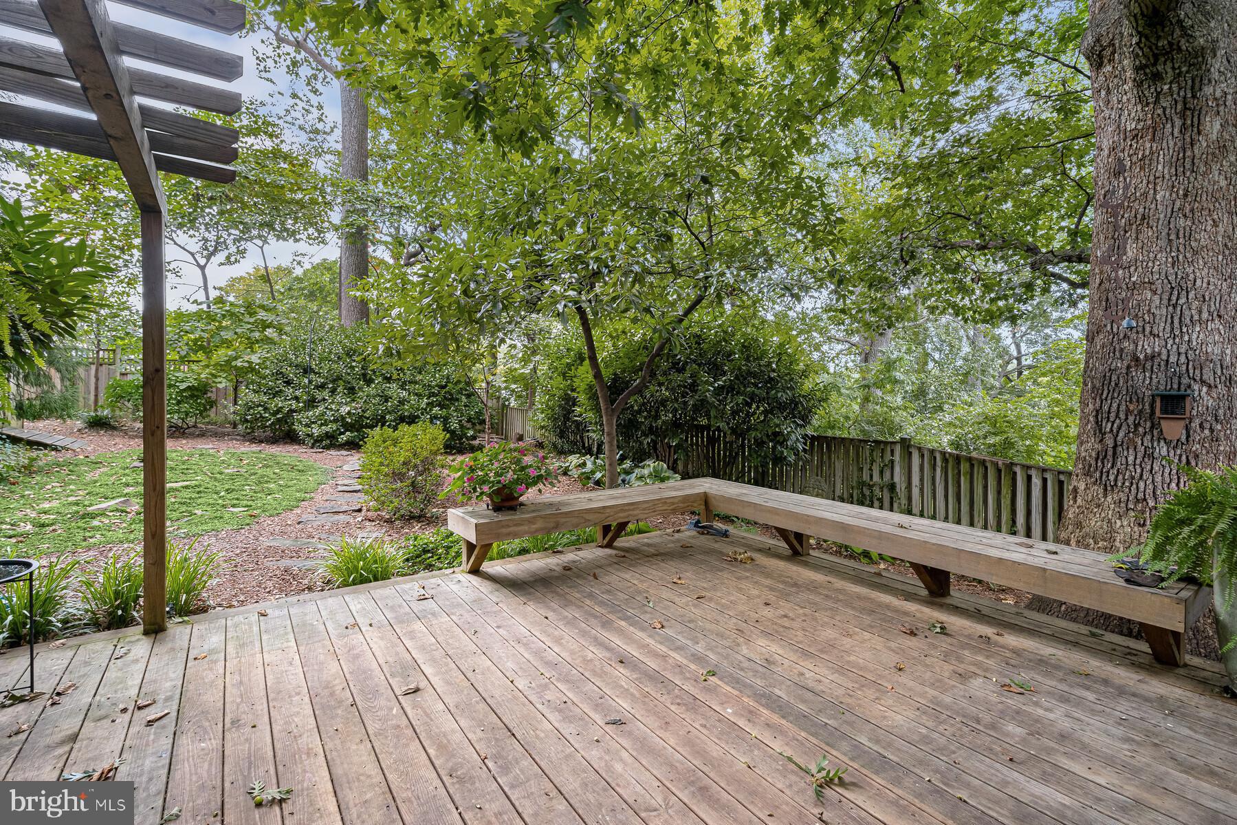 DOMINION HILLS - Residential