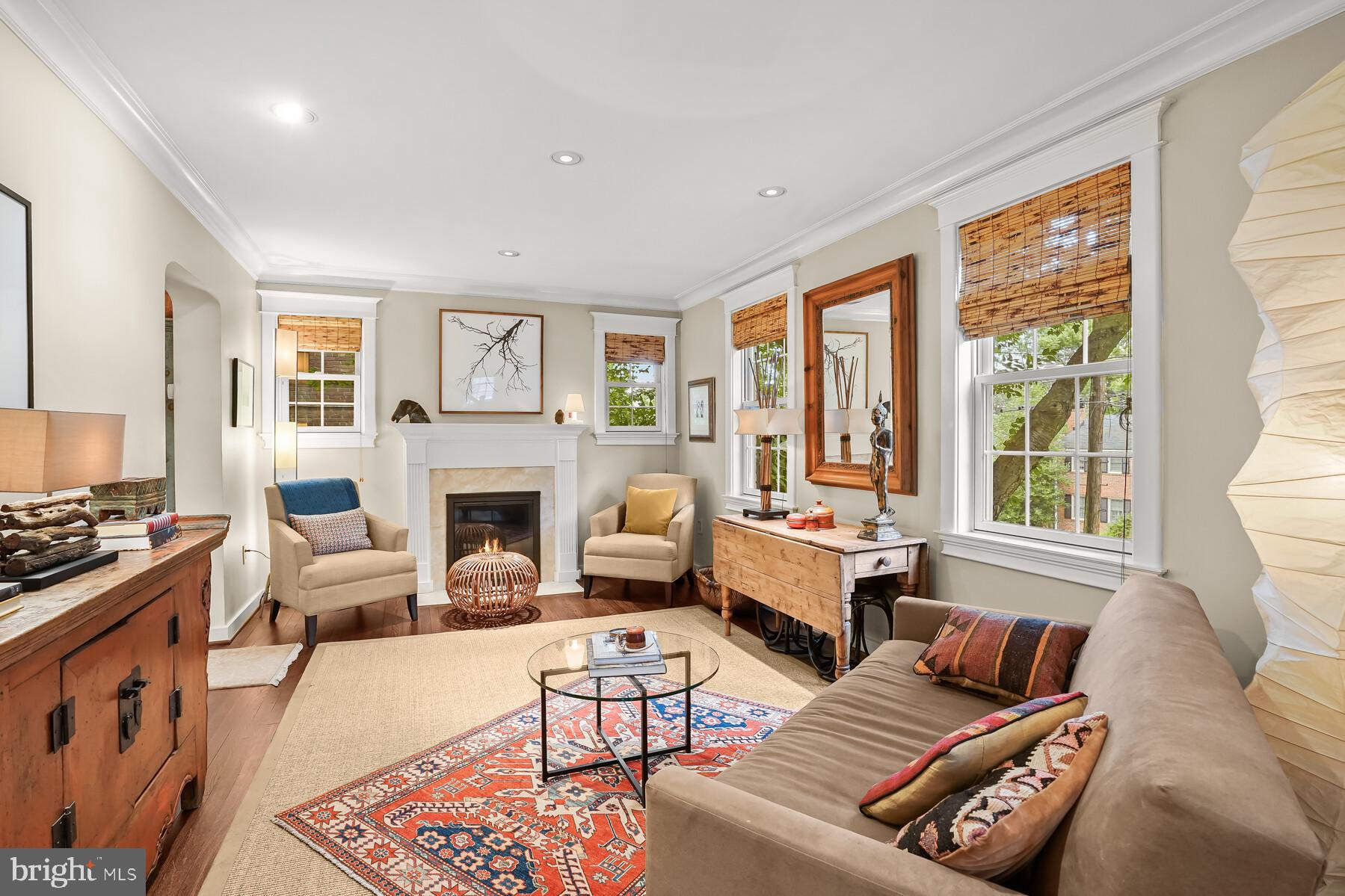 DOMINION HILLS - Residential