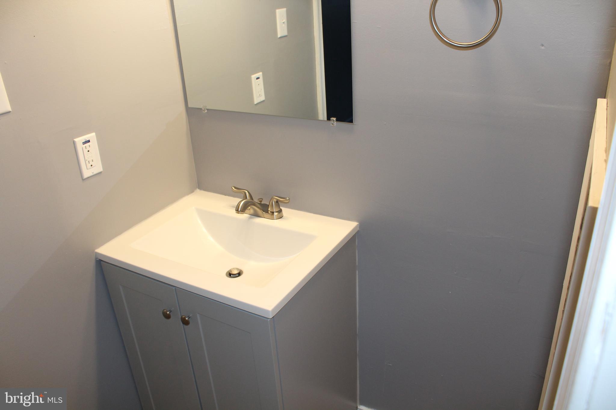 HICKORY RIDGE - Residential Lease