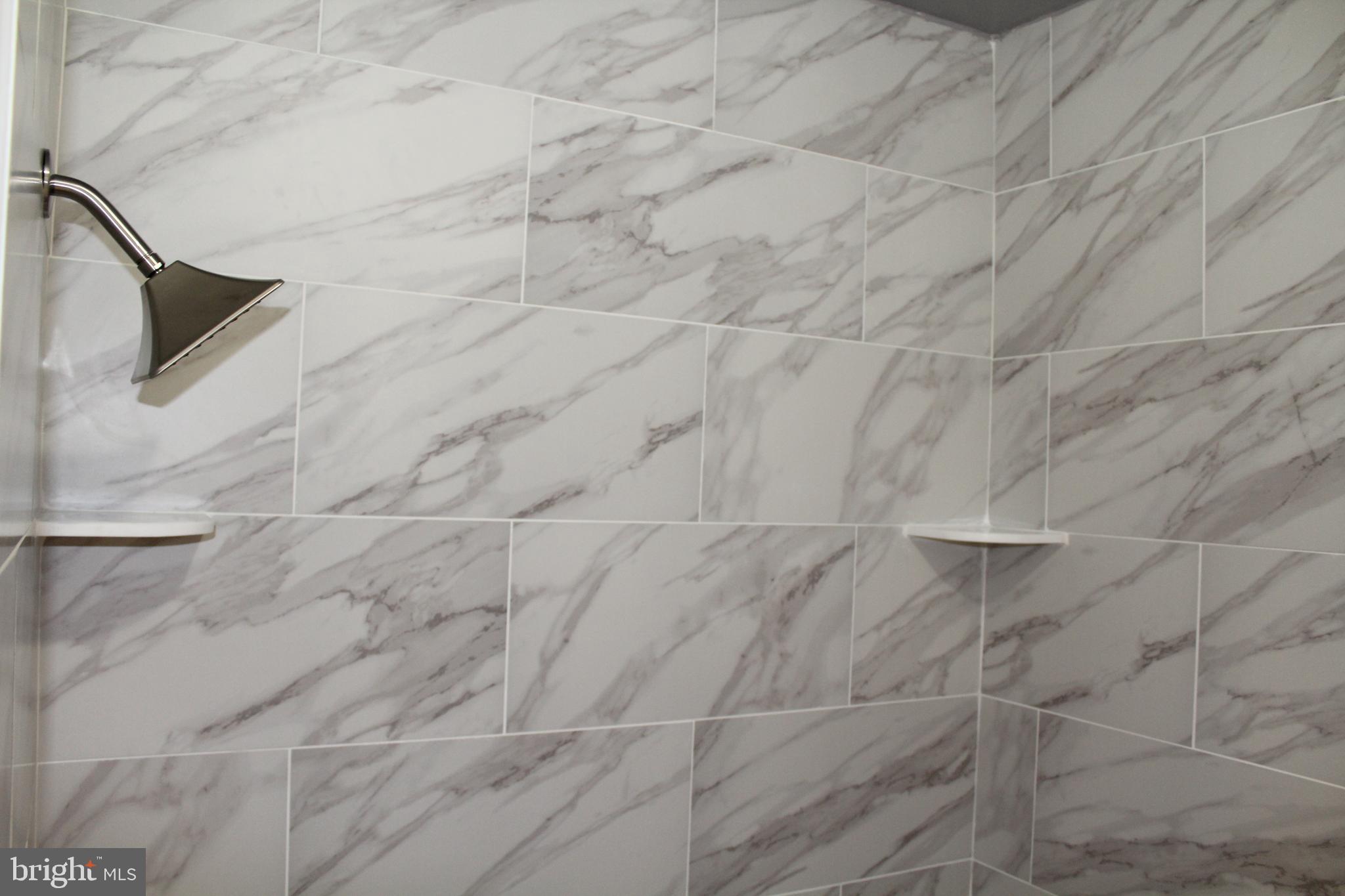 HICKORY RIDGE - Residential Lease