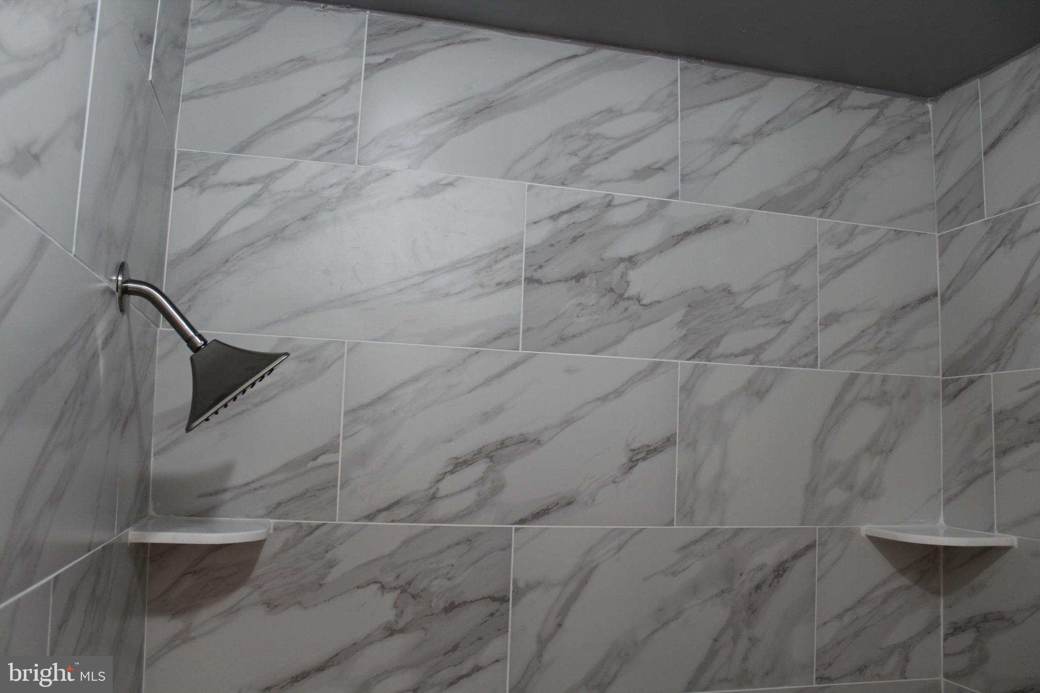 HICKORY RIDGE - Residential Lease