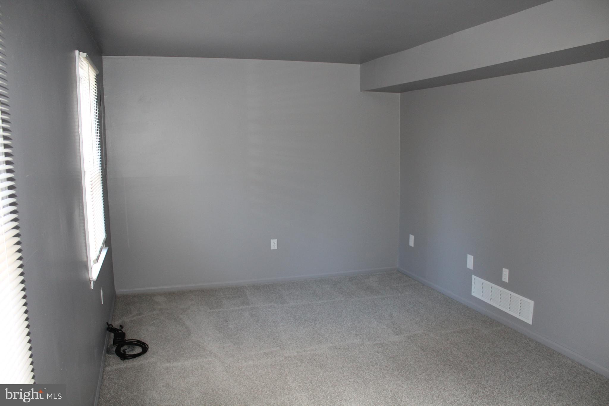 HICKORY RIDGE - Residential Lease