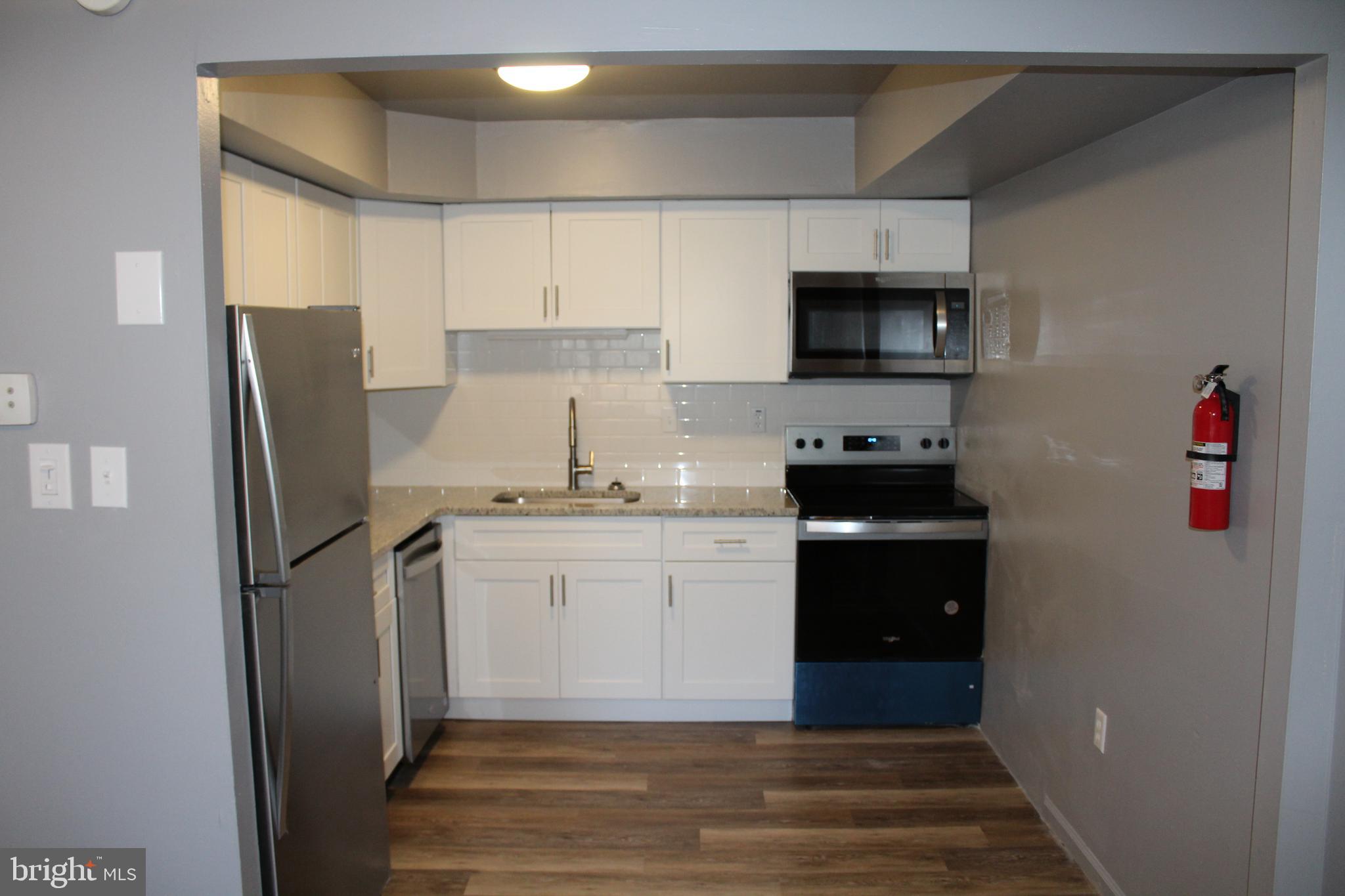 HICKORY RIDGE - Residential Lease