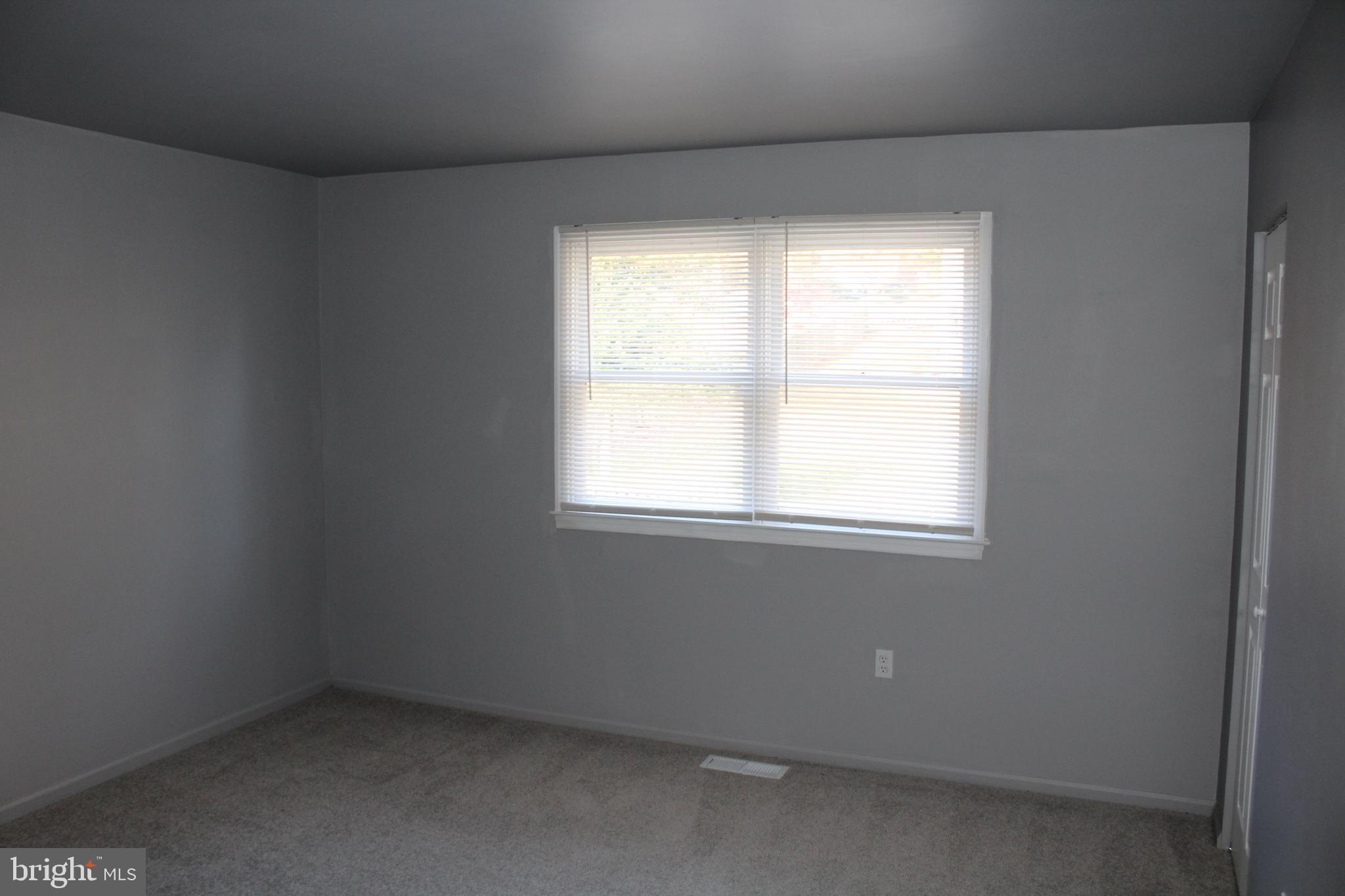 HICKORY RIDGE - Residential Lease