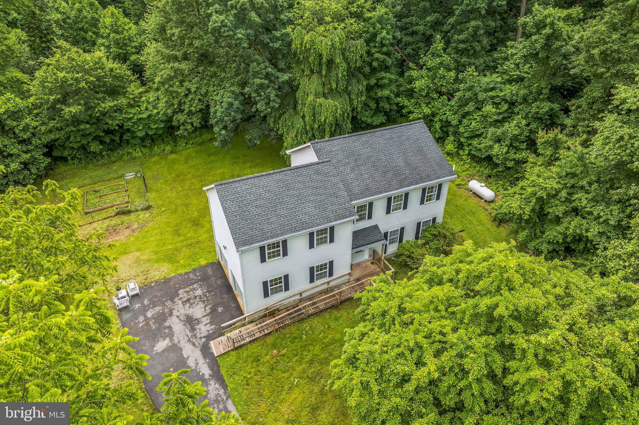 17 OAKLAWN DRIVE