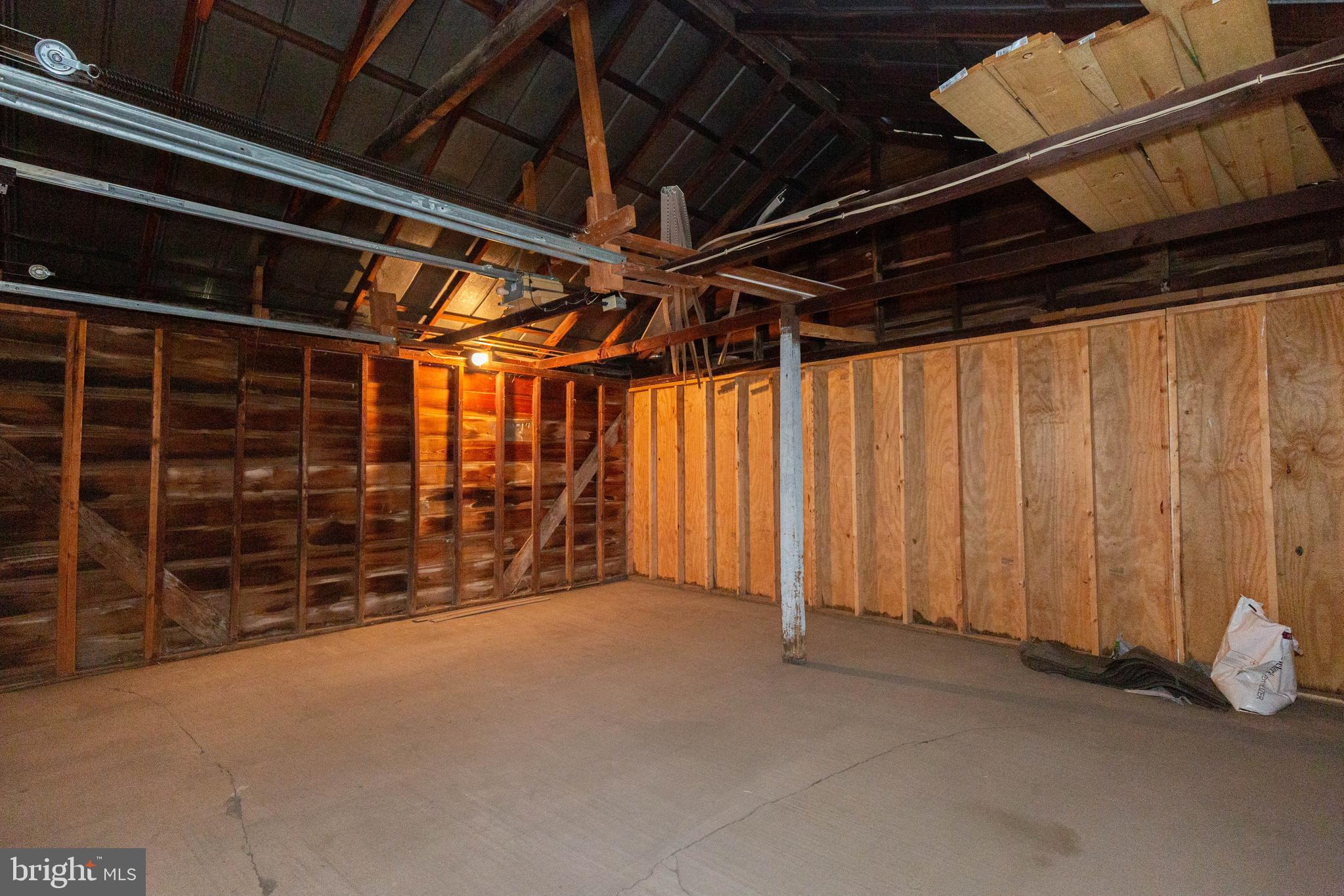 MARTINSBURG - Residential Lease