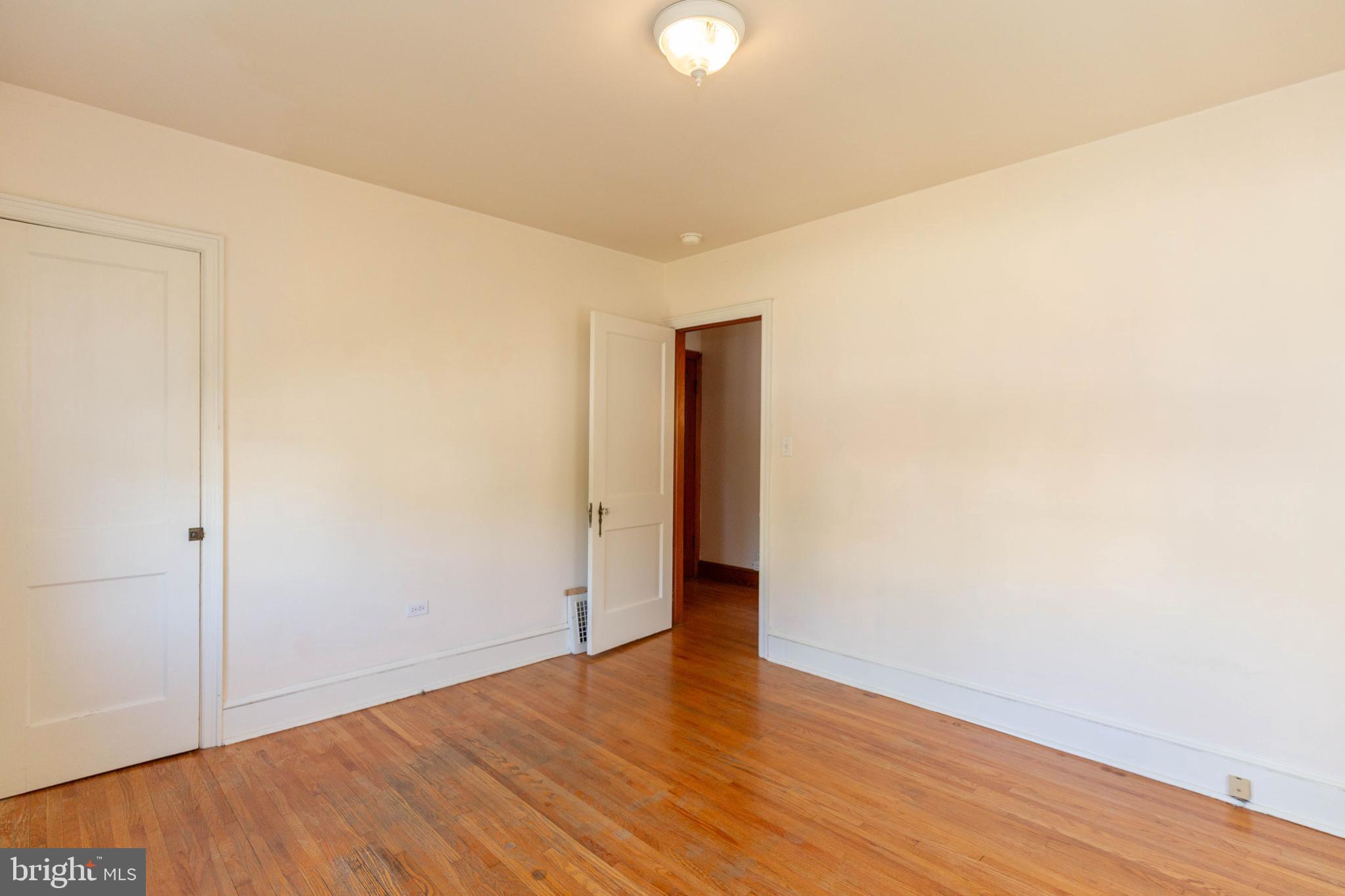 MARTINSBURG - Residential Lease