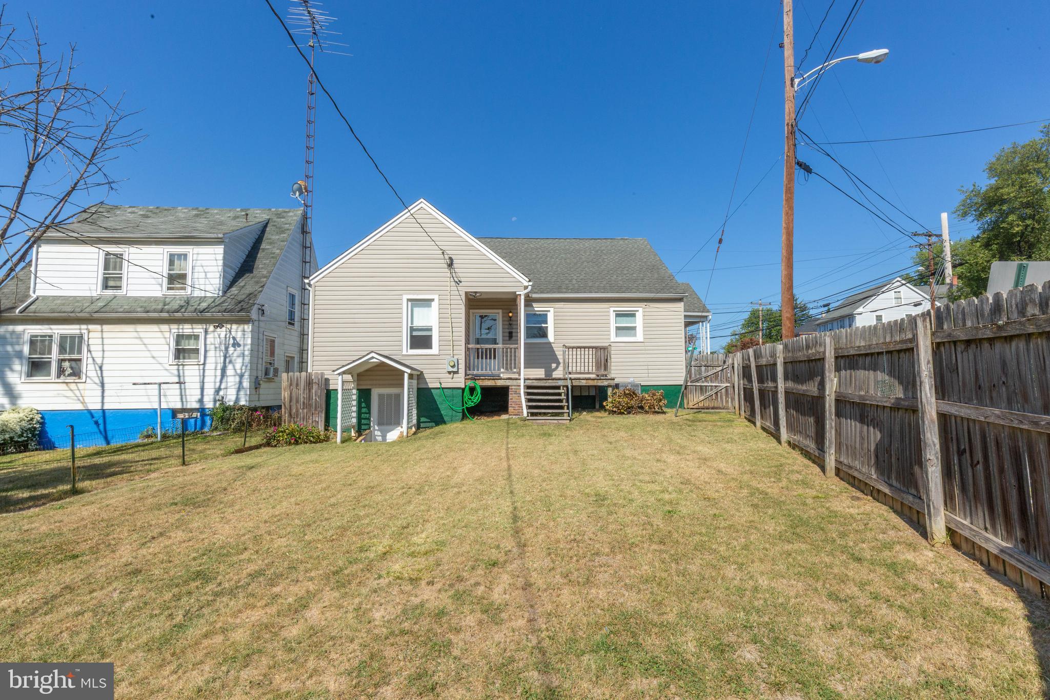 MARTINSBURG - Residential Lease