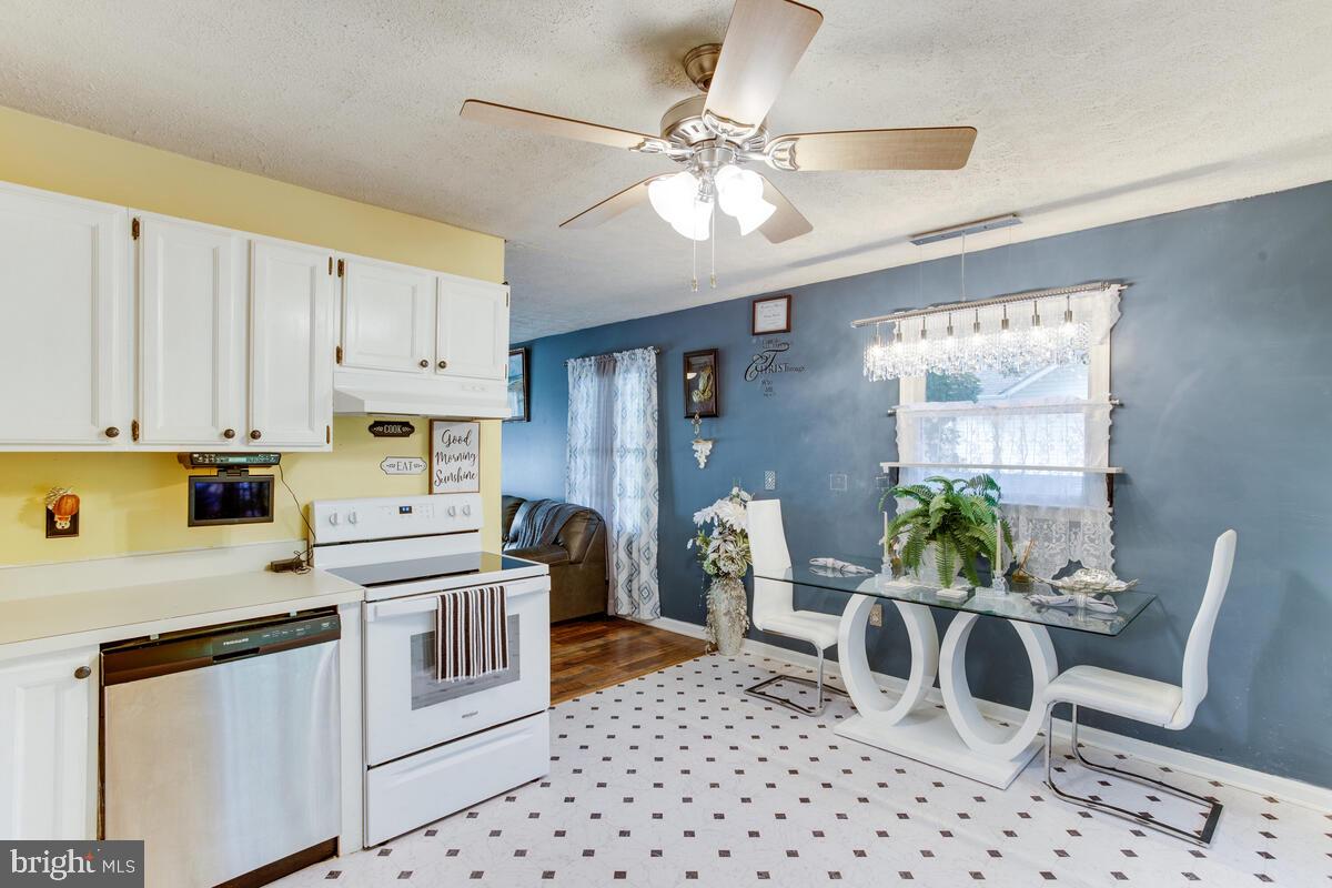 CHESAPEAKE RANCH ESTATES - Residential