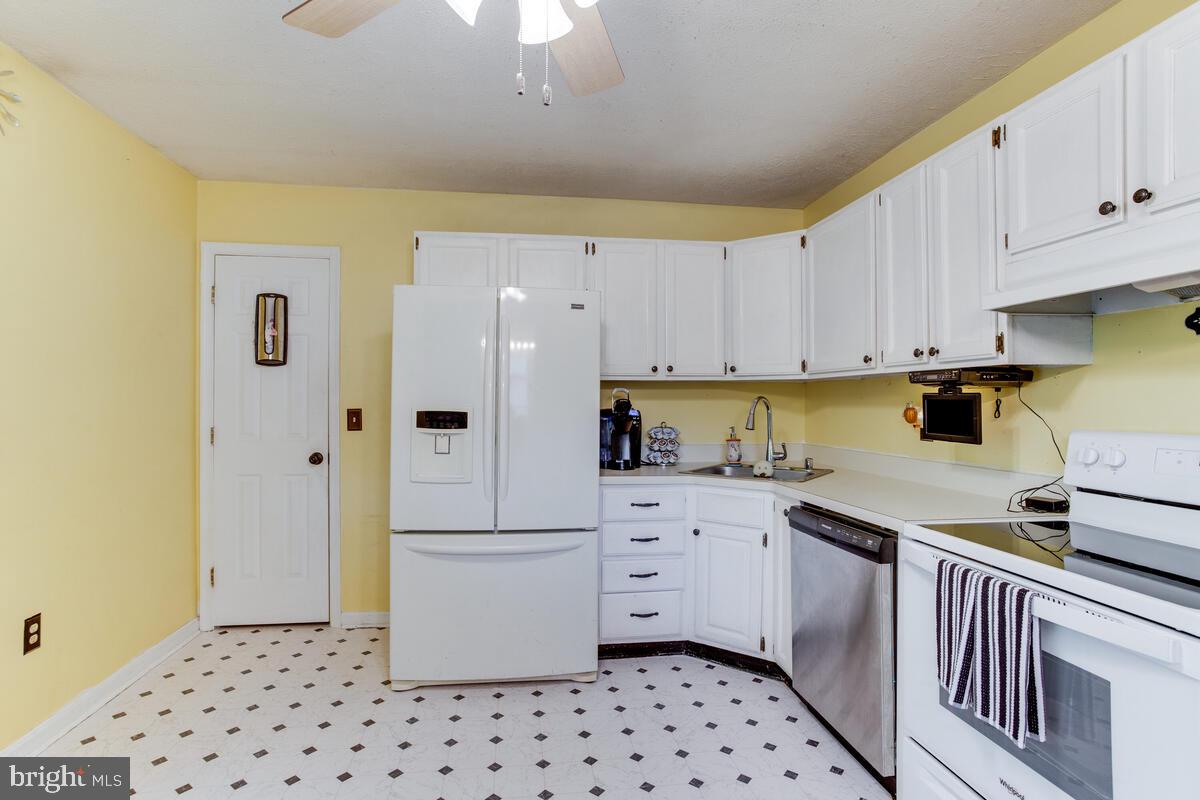 CHESAPEAKE RANCH ESTATES - Residential