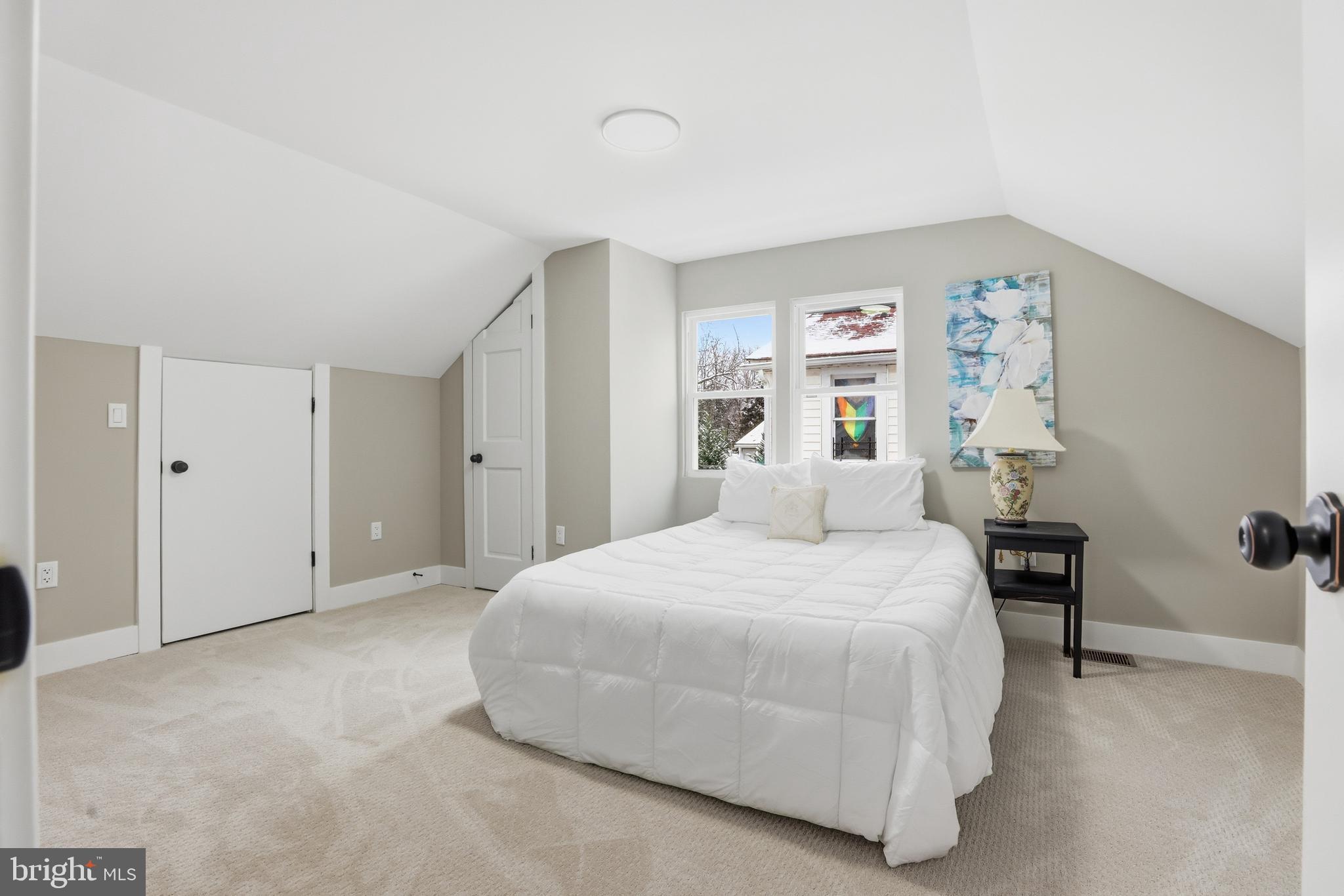 COTTAGE CITY - Residential