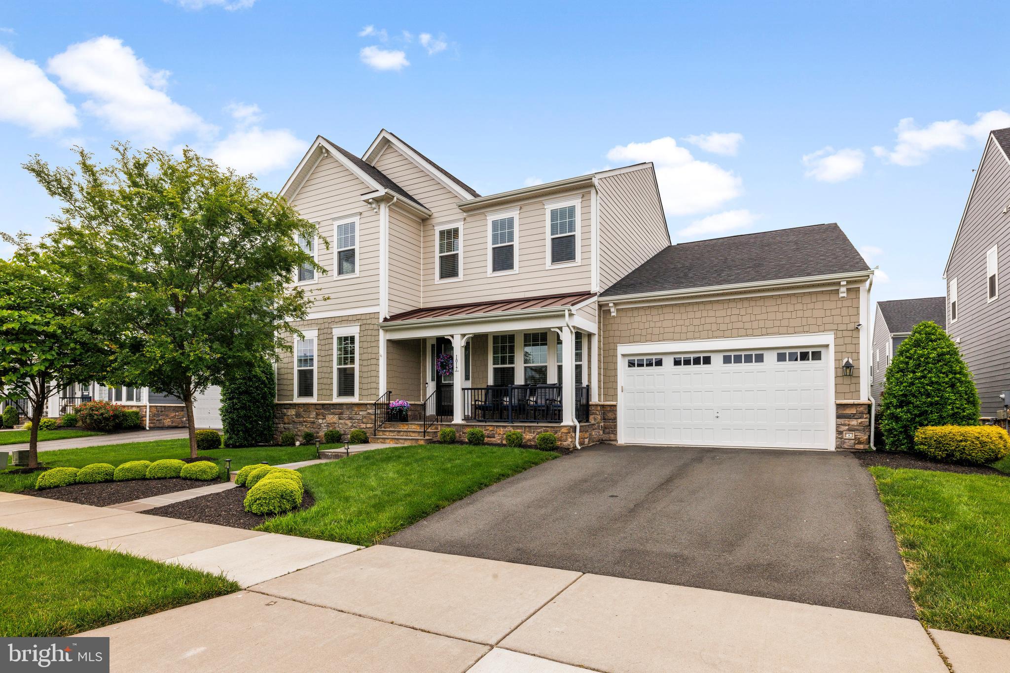 1017 AKAN STREET SE