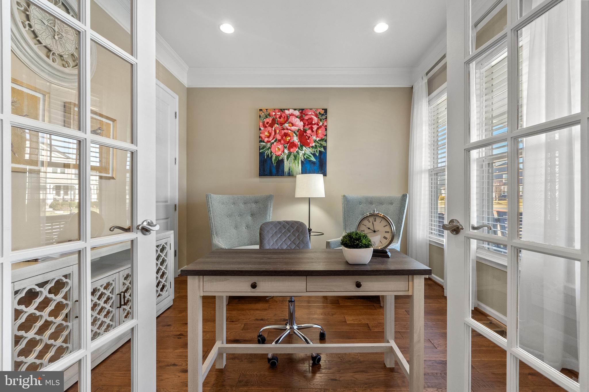 MEADOWBROOK - Residential