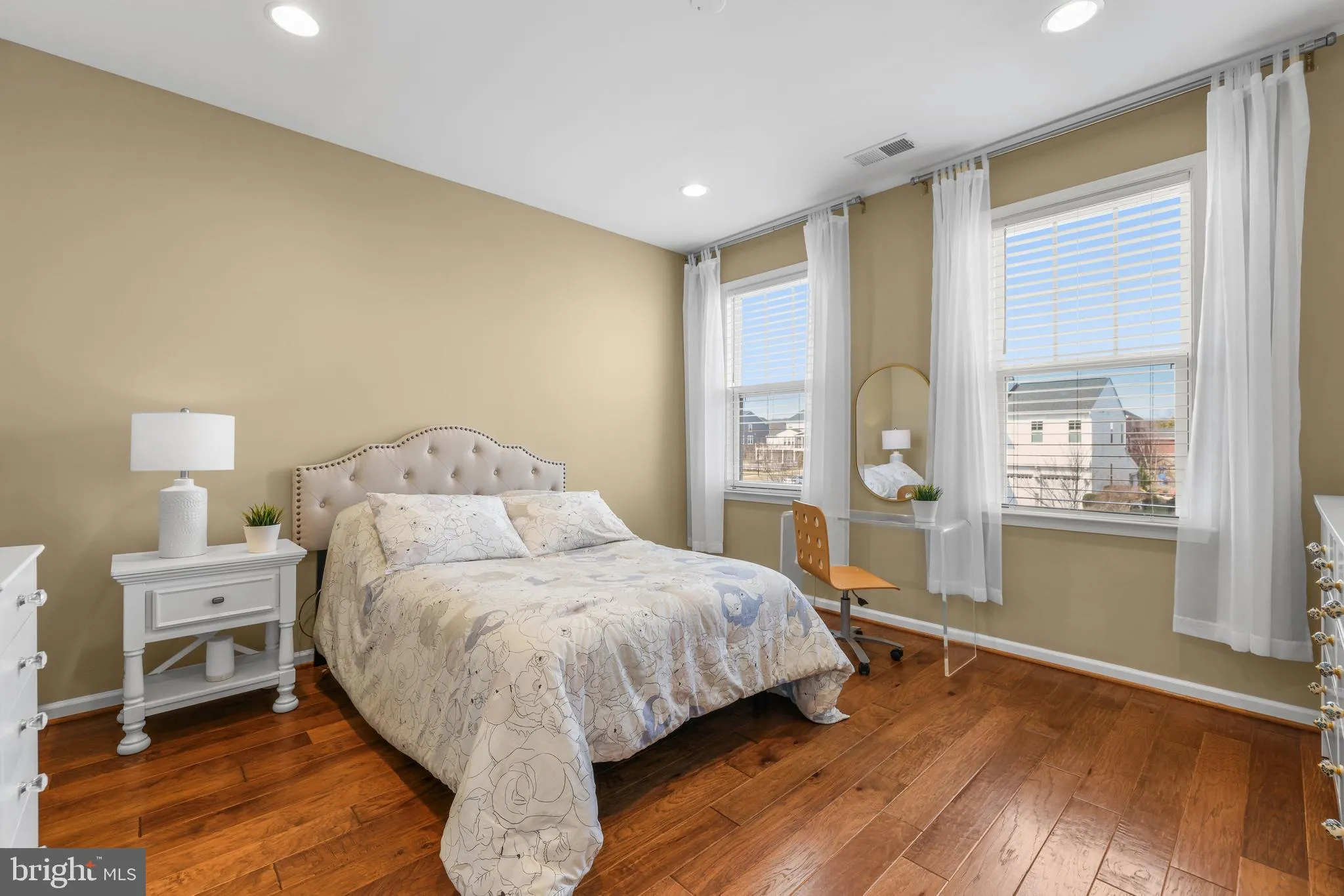 Leesburg, Virginia 20175, United States, 6 Bedrooms Bedrooms, ,4 BathroomsBathrooms,Residential,Active,84849