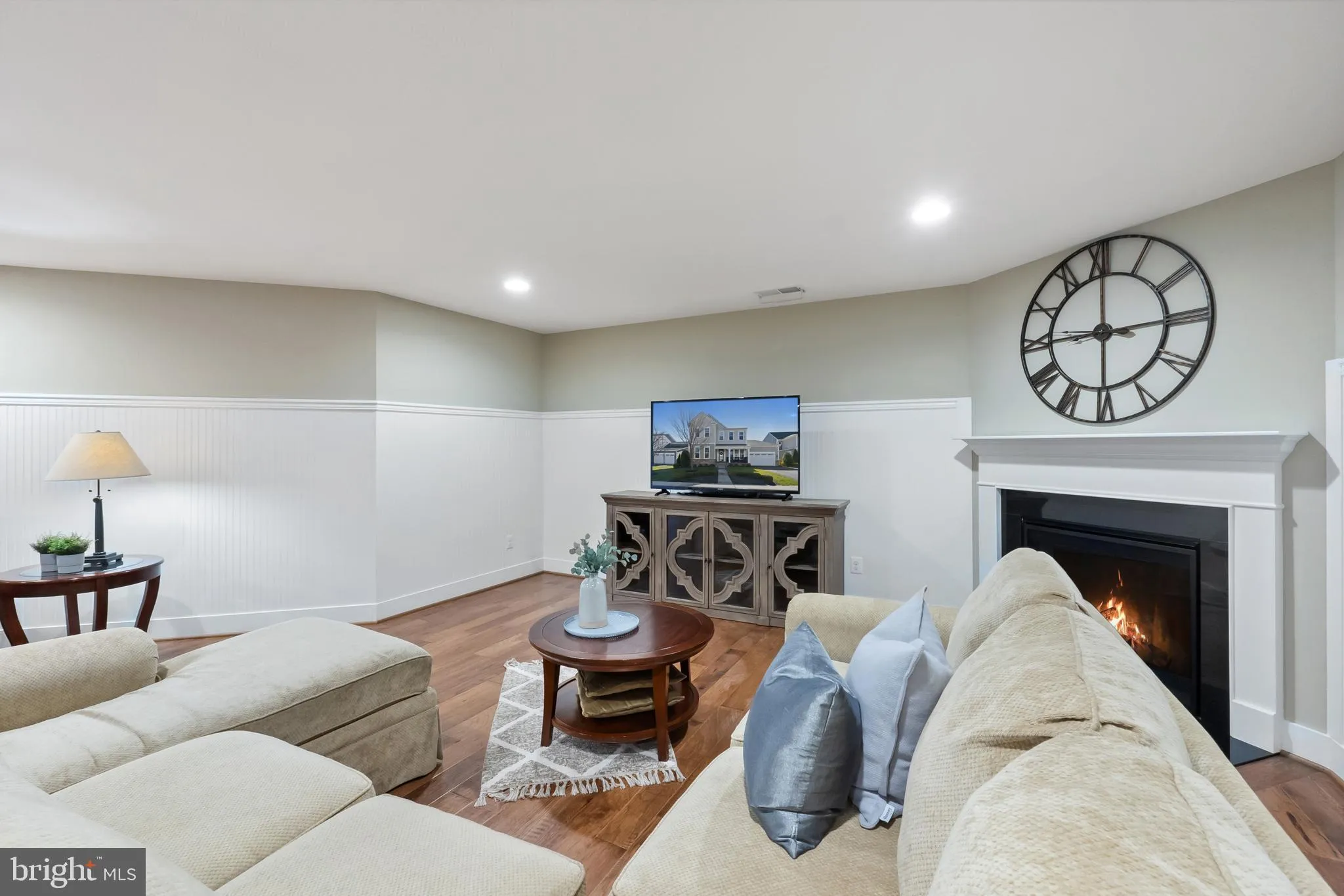 Leesburg, Virginia 20175, United States, 6 Bedrooms Bedrooms, ,4 BathroomsBathrooms,Residential,Active,84849