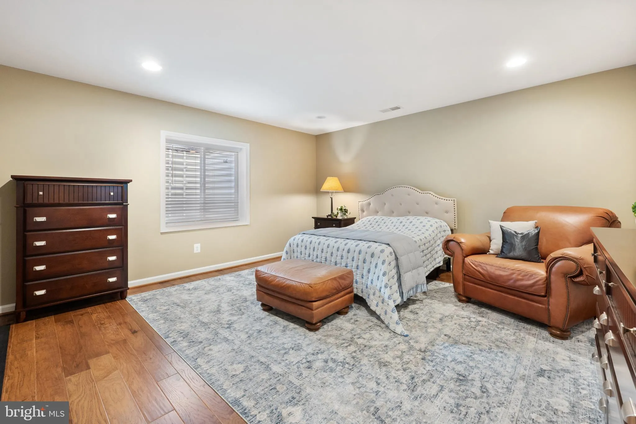 Leesburg, Virginia 20175, United States, 6 Bedrooms Bedrooms, ,4 BathroomsBathrooms,Residential,Active,84849