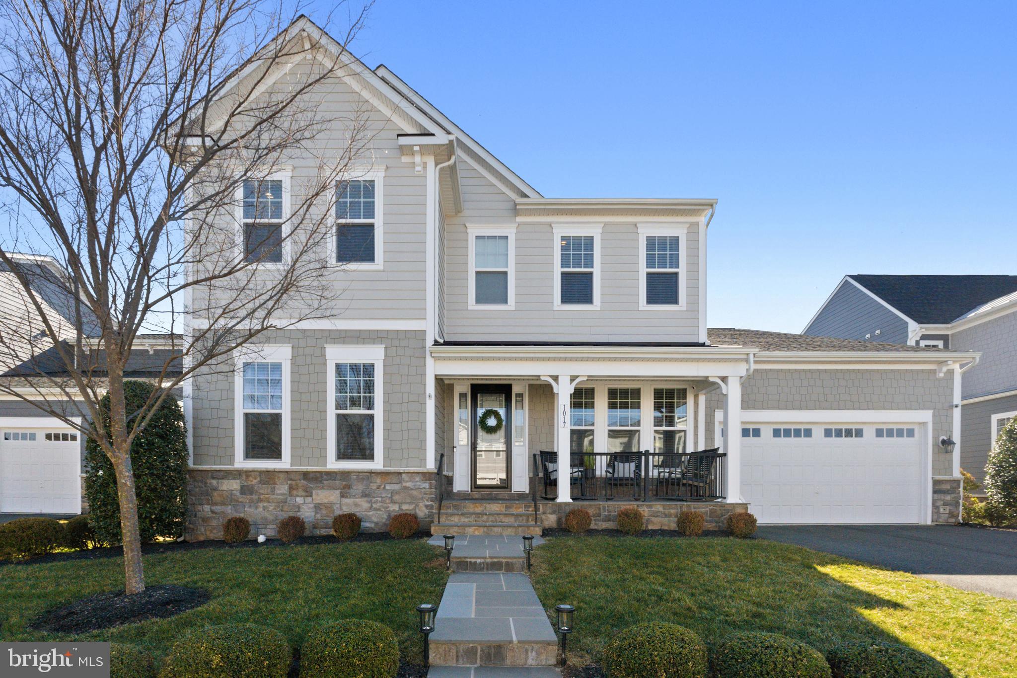 1017 AKAN STREET SE