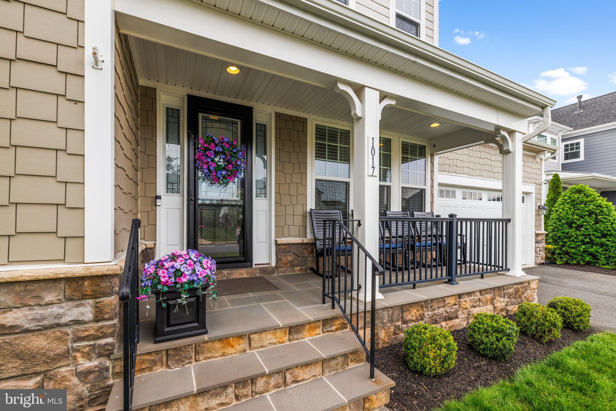 MEADOWBROOK - Residential