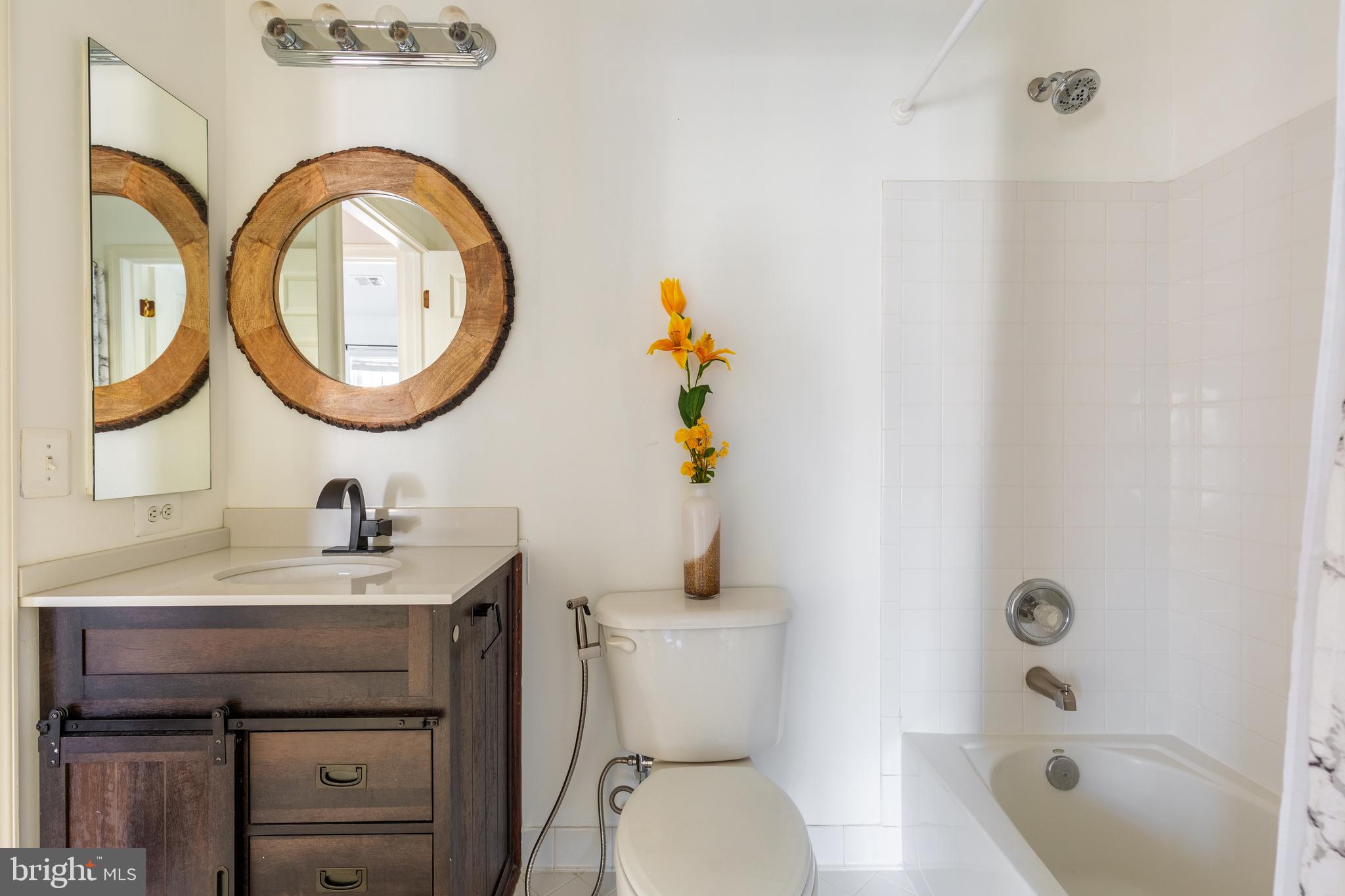 PARKSIDE AT FAIRFAX - Residential