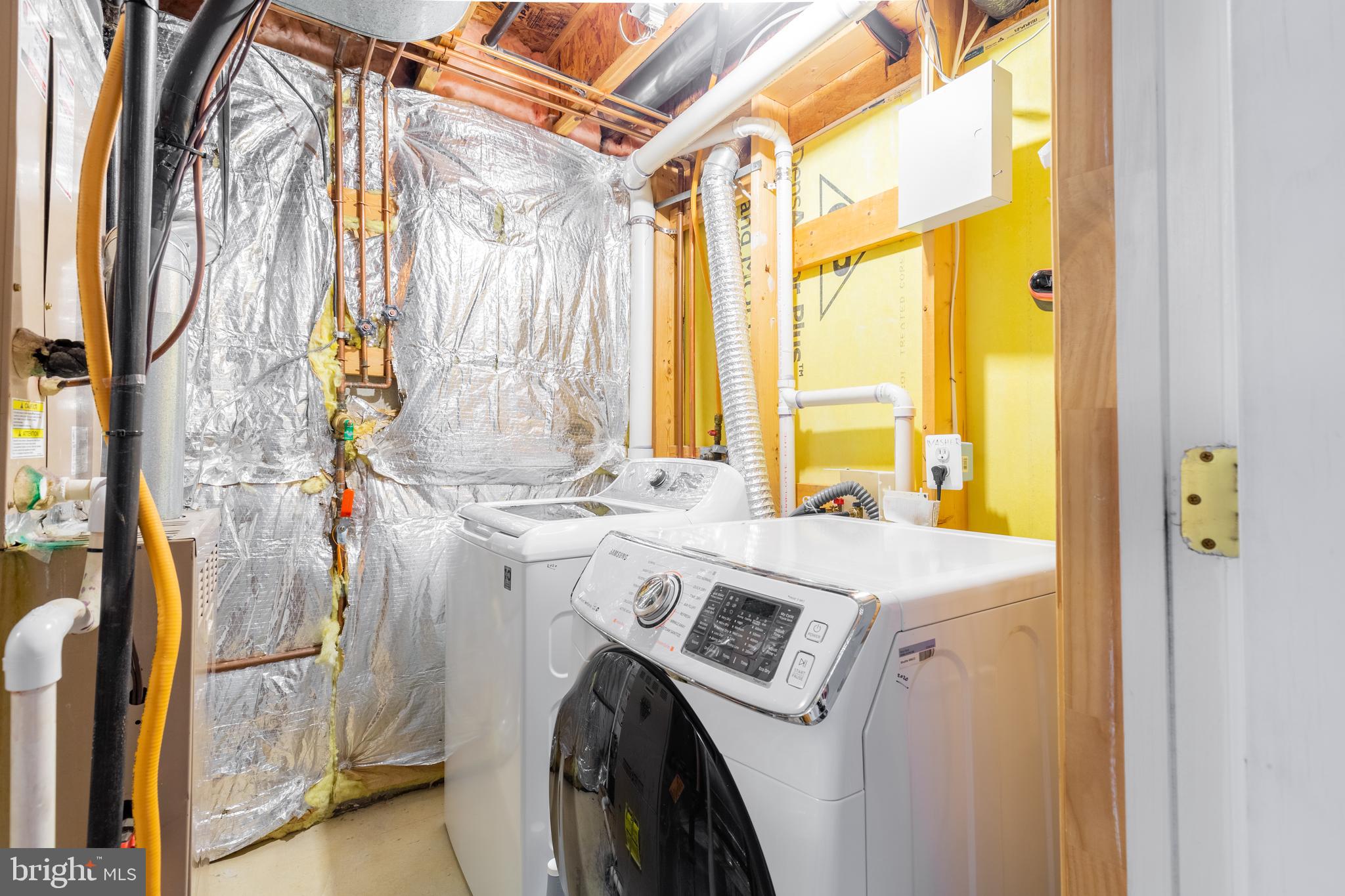 PARKSIDE AT FAIRFAX - Residential