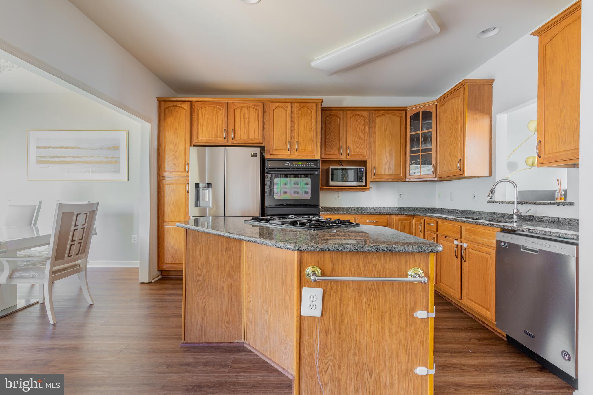 PARKSIDE AT FAIRFAX - Residential