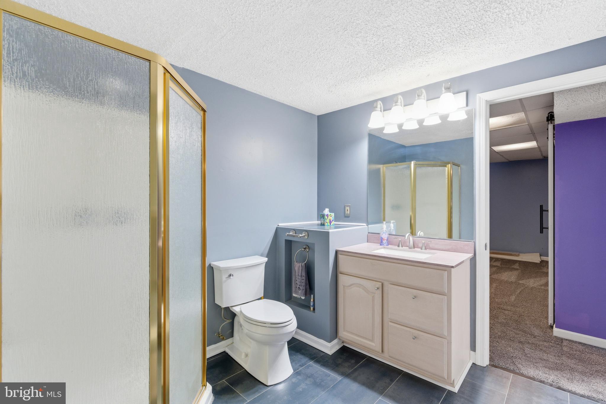 PHILADELPHIA STATION - Residential