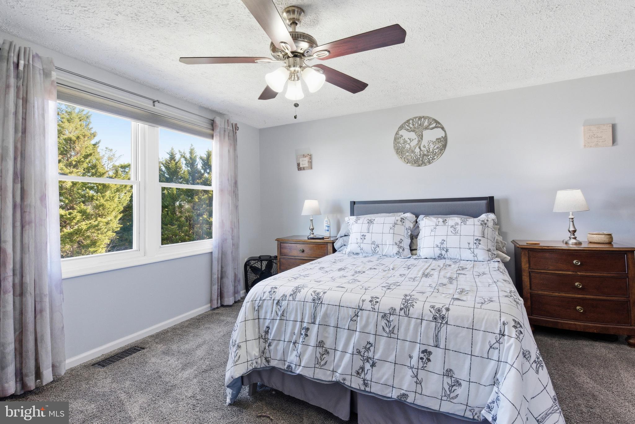 PHILADELPHIA STATION - Residential