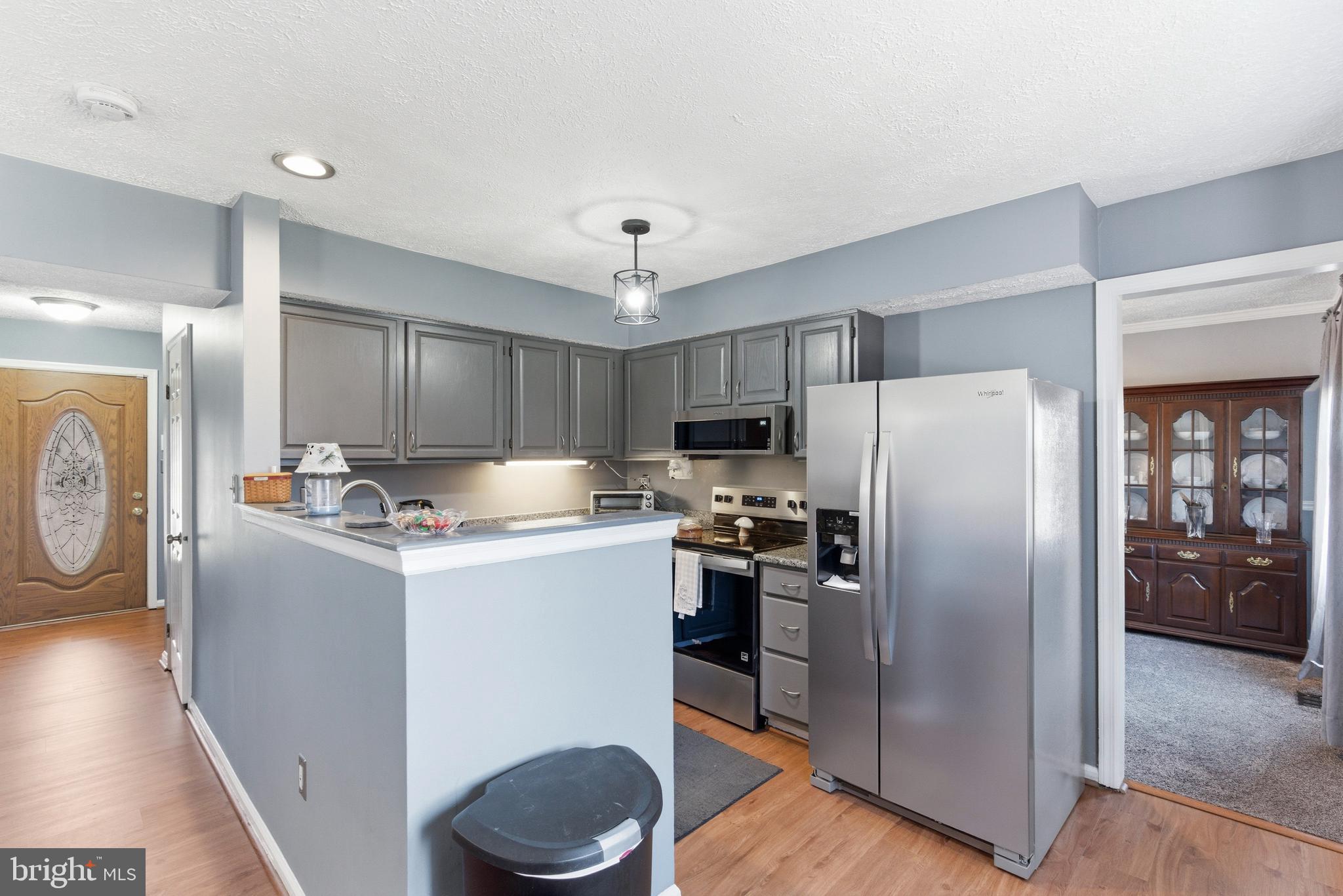 PHILADELPHIA STATION - Residential