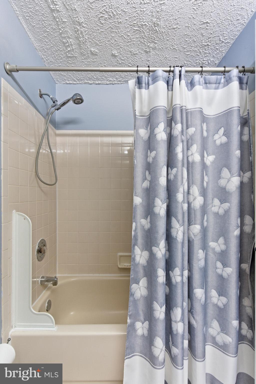 PHILADELPHIA STATION - Residential