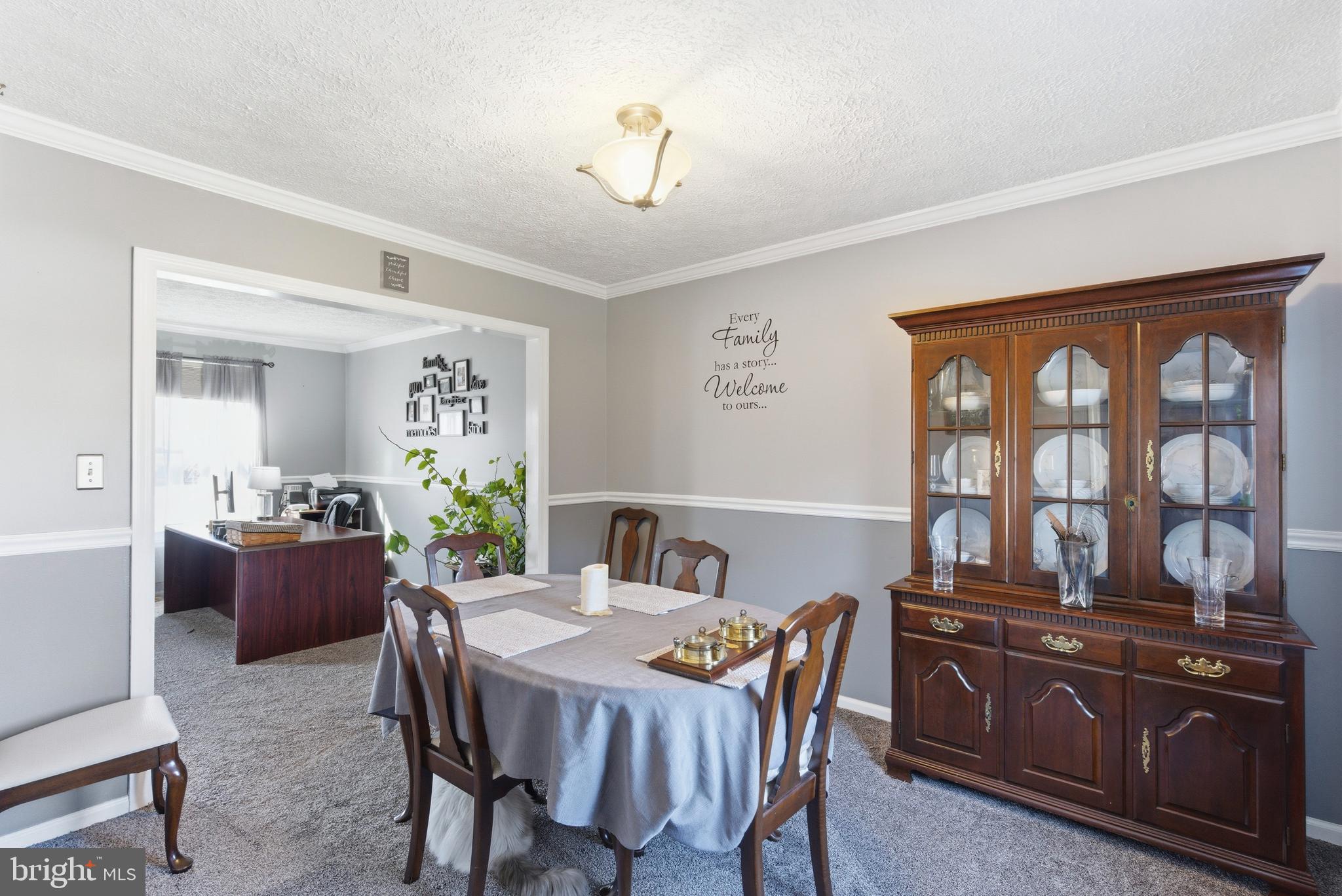 PHILADELPHIA STATION - Residential