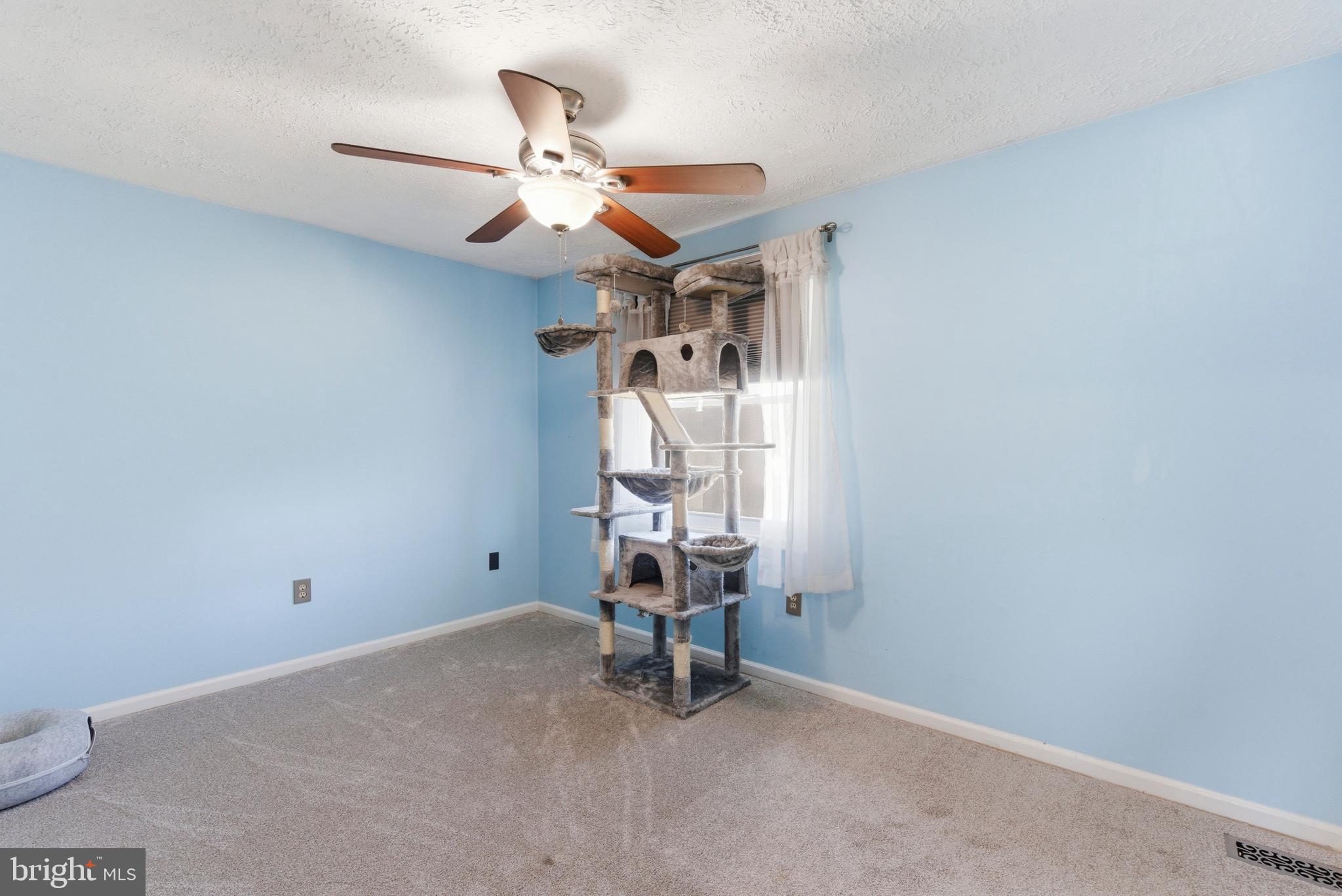 PHILADELPHIA STATION - Residential