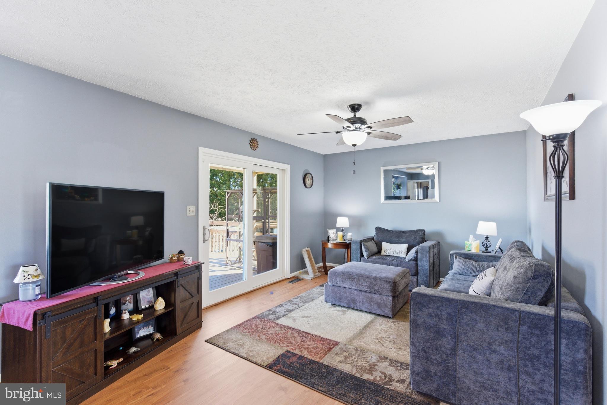 PHILADELPHIA STATION - Residential