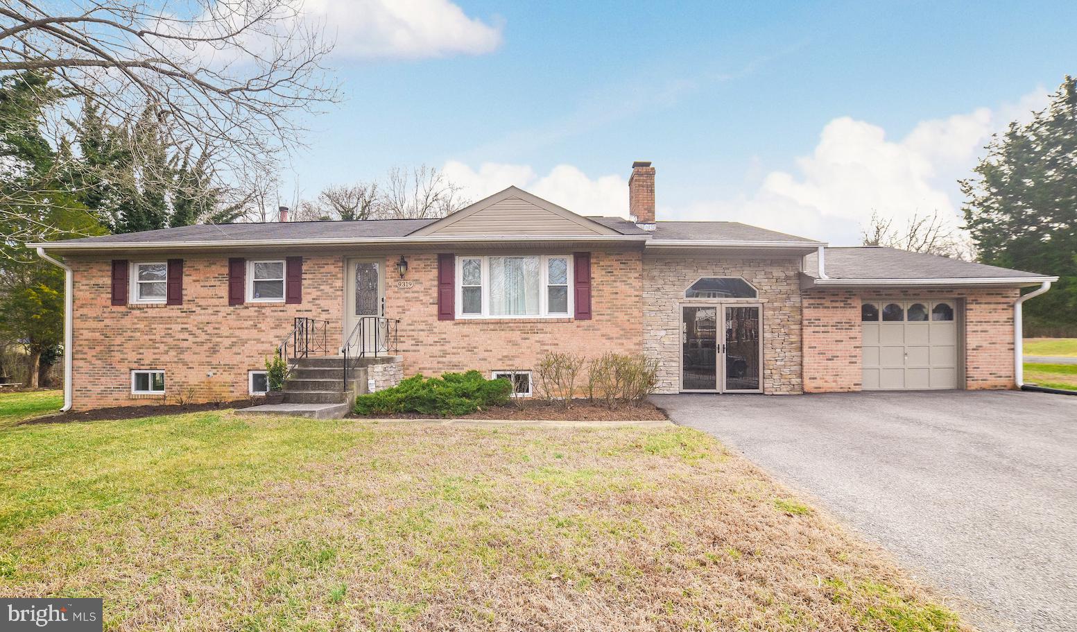 OAK HILL EST SUB - Residential