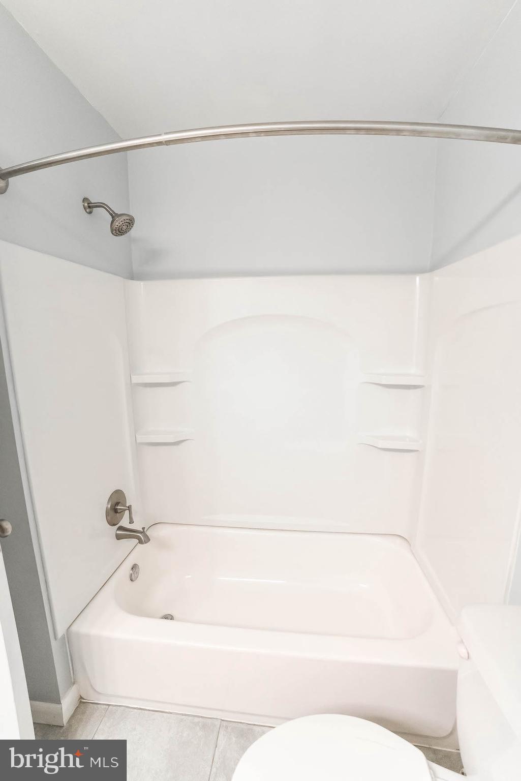 OAK HILL EST SUB - Residential