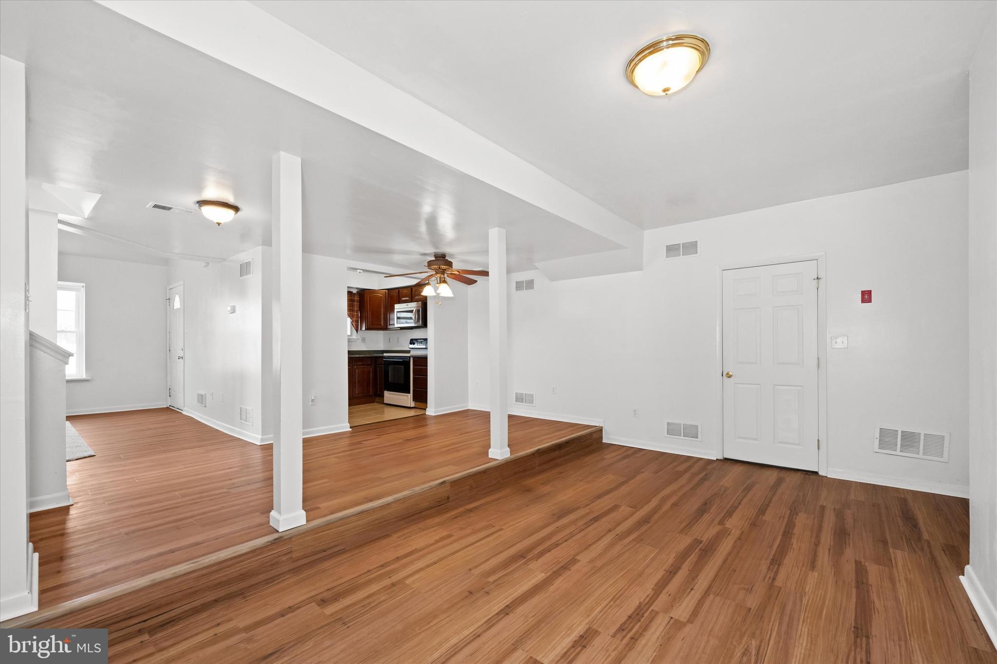 COOCHES BRIDGE FAR - Residential