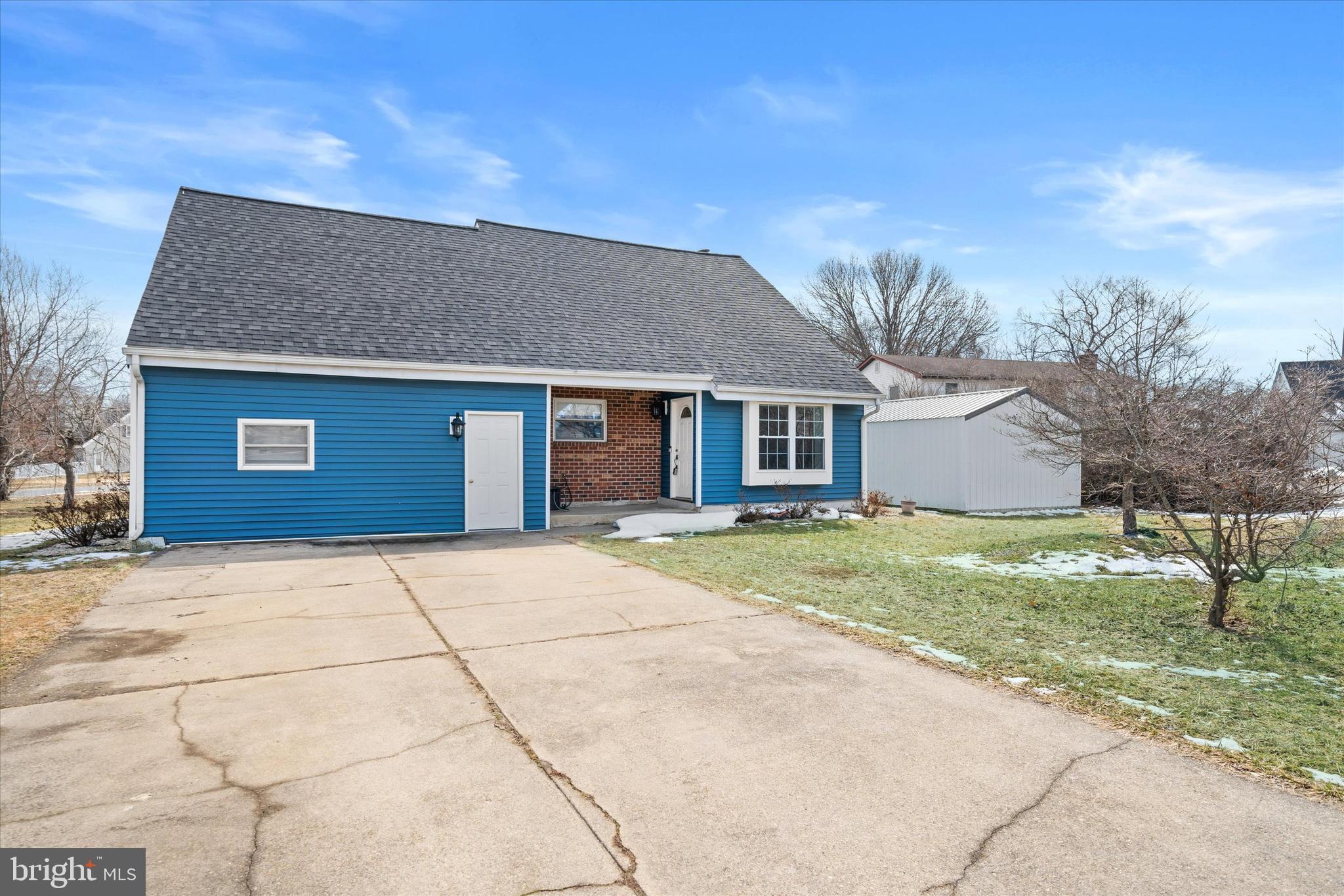 COOCHES BRIDGE FAR - Residential