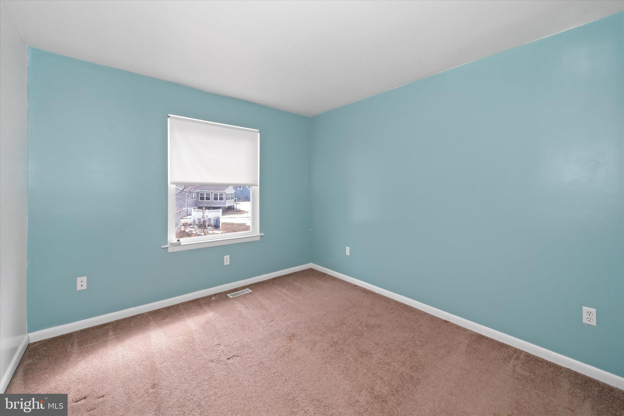 COOCHES BRIDGE FAR - Residential