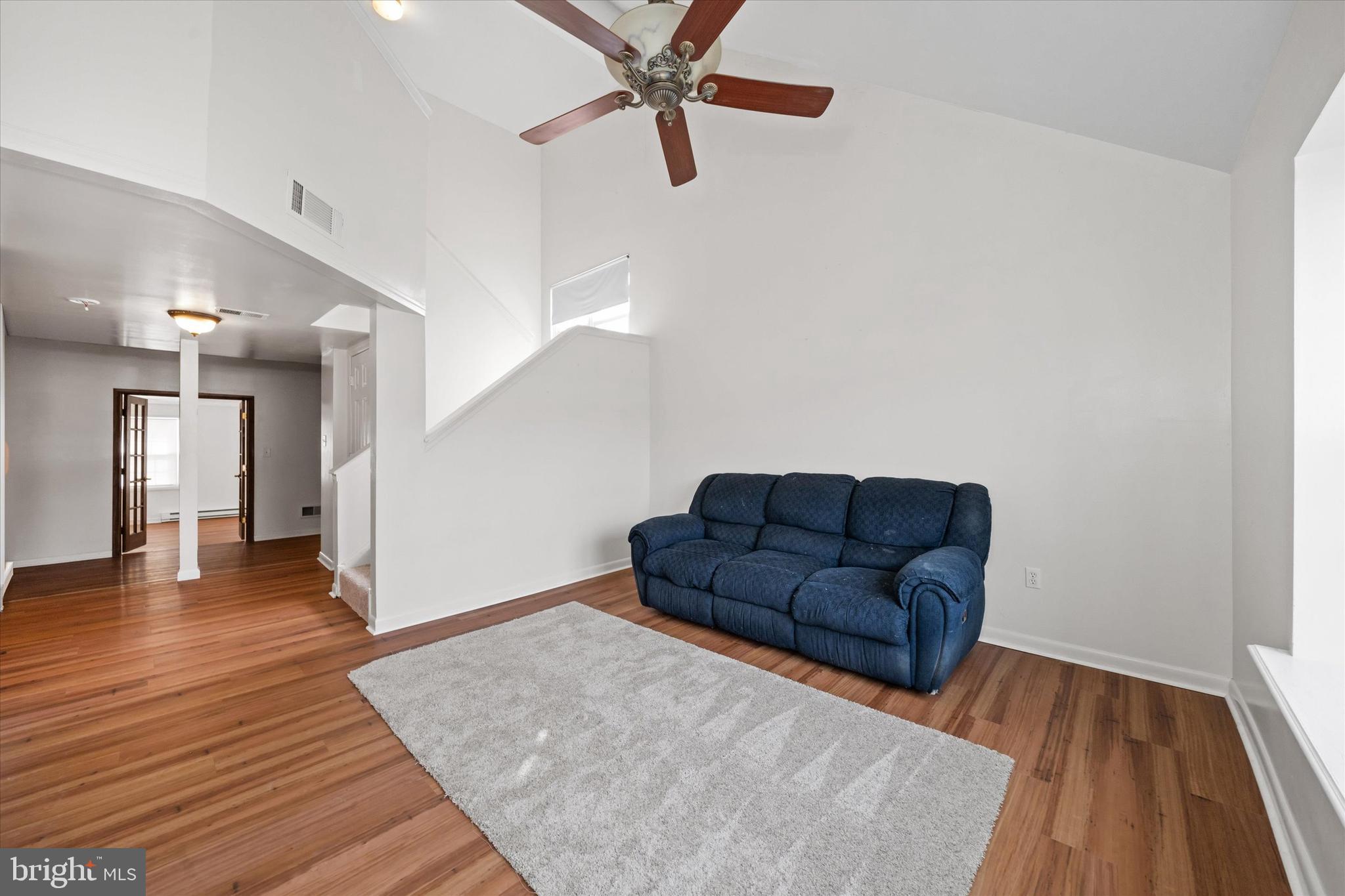 COOCHES BRIDGE FAR - Residential