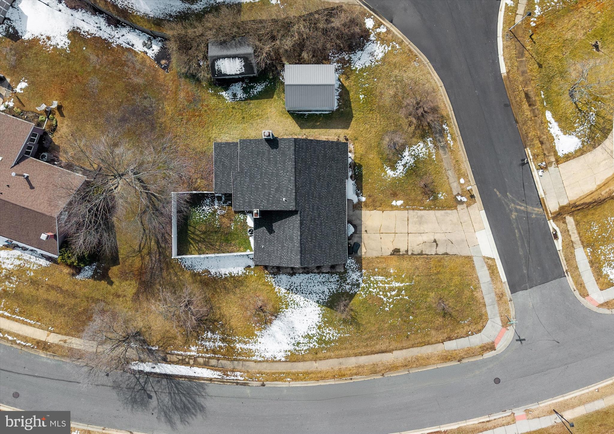 COOCHES BRIDGE FAR - Residential