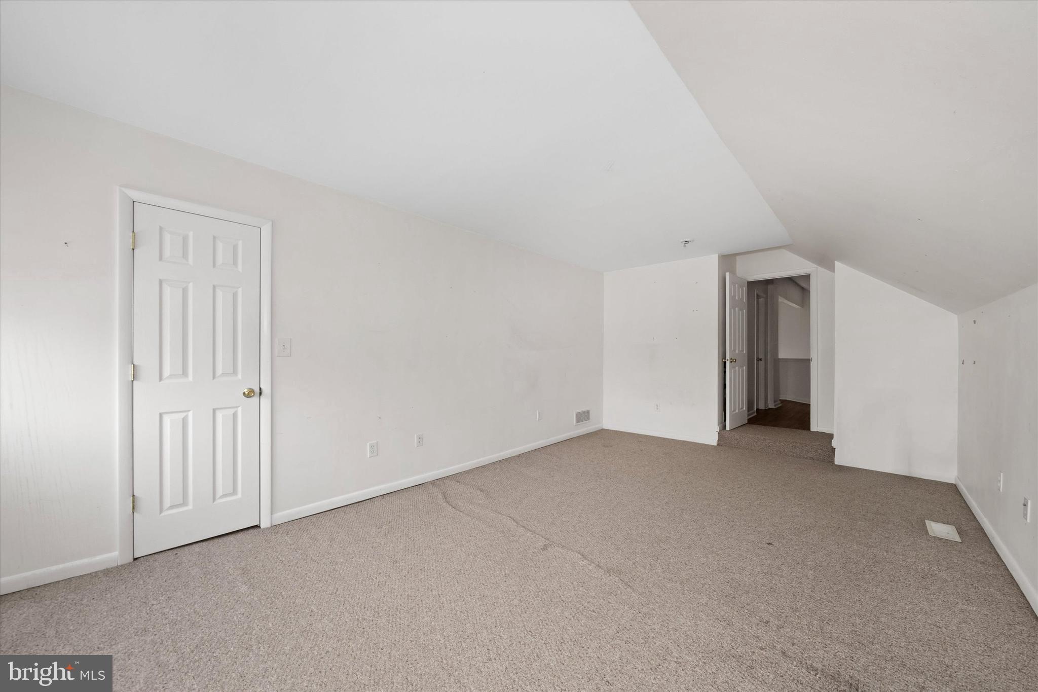 COOCHES BRIDGE FAR - Residential