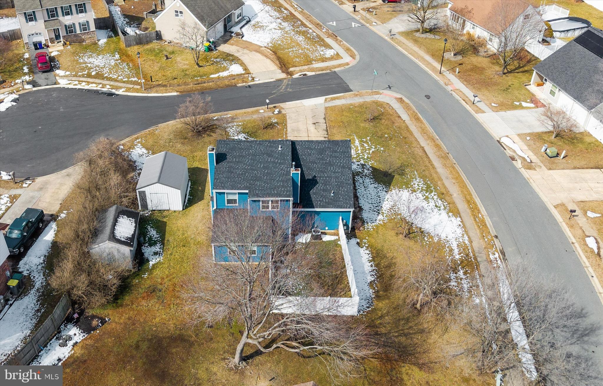 COOCHES BRIDGE FAR - Residential