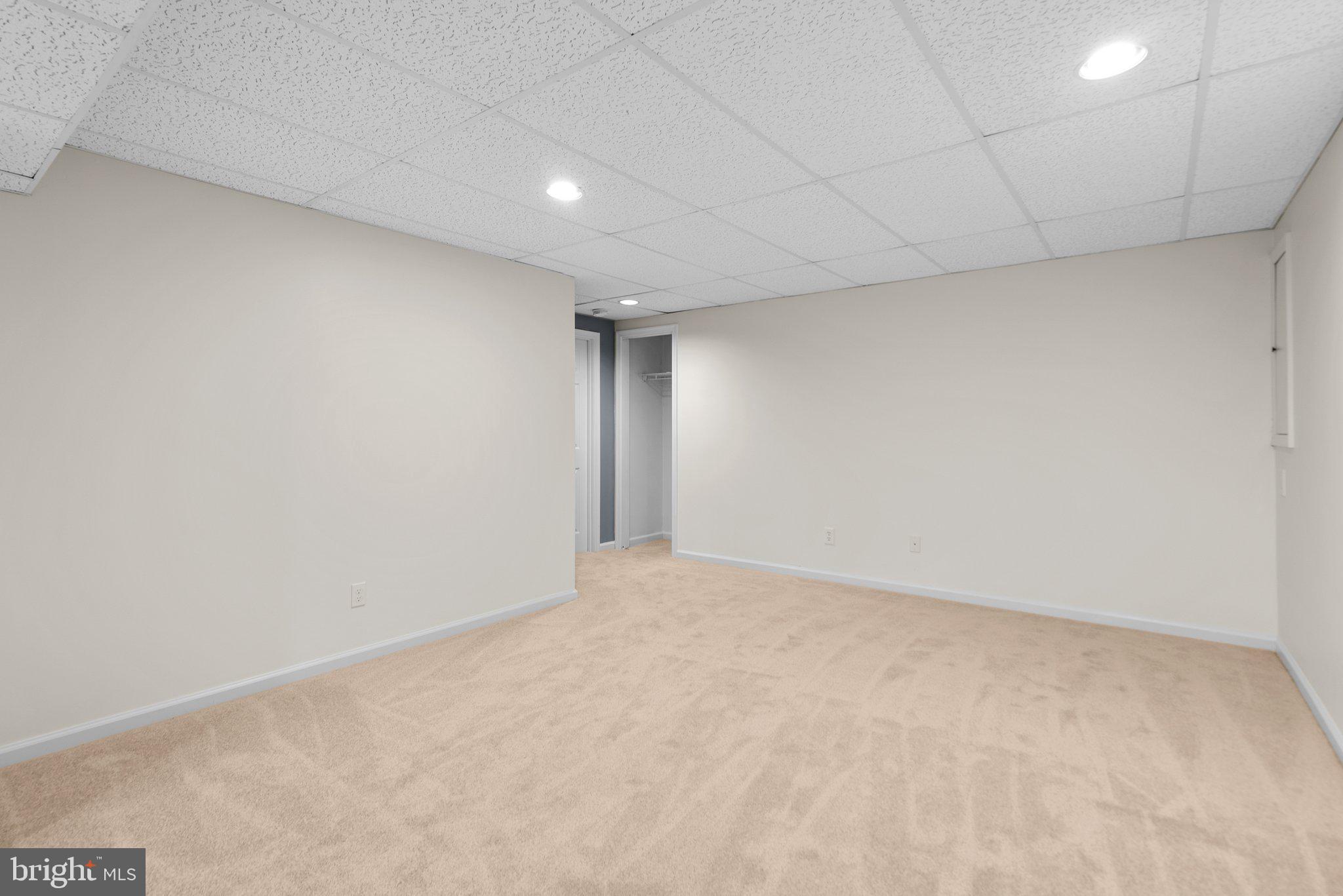 JAMES CREEK - Residential