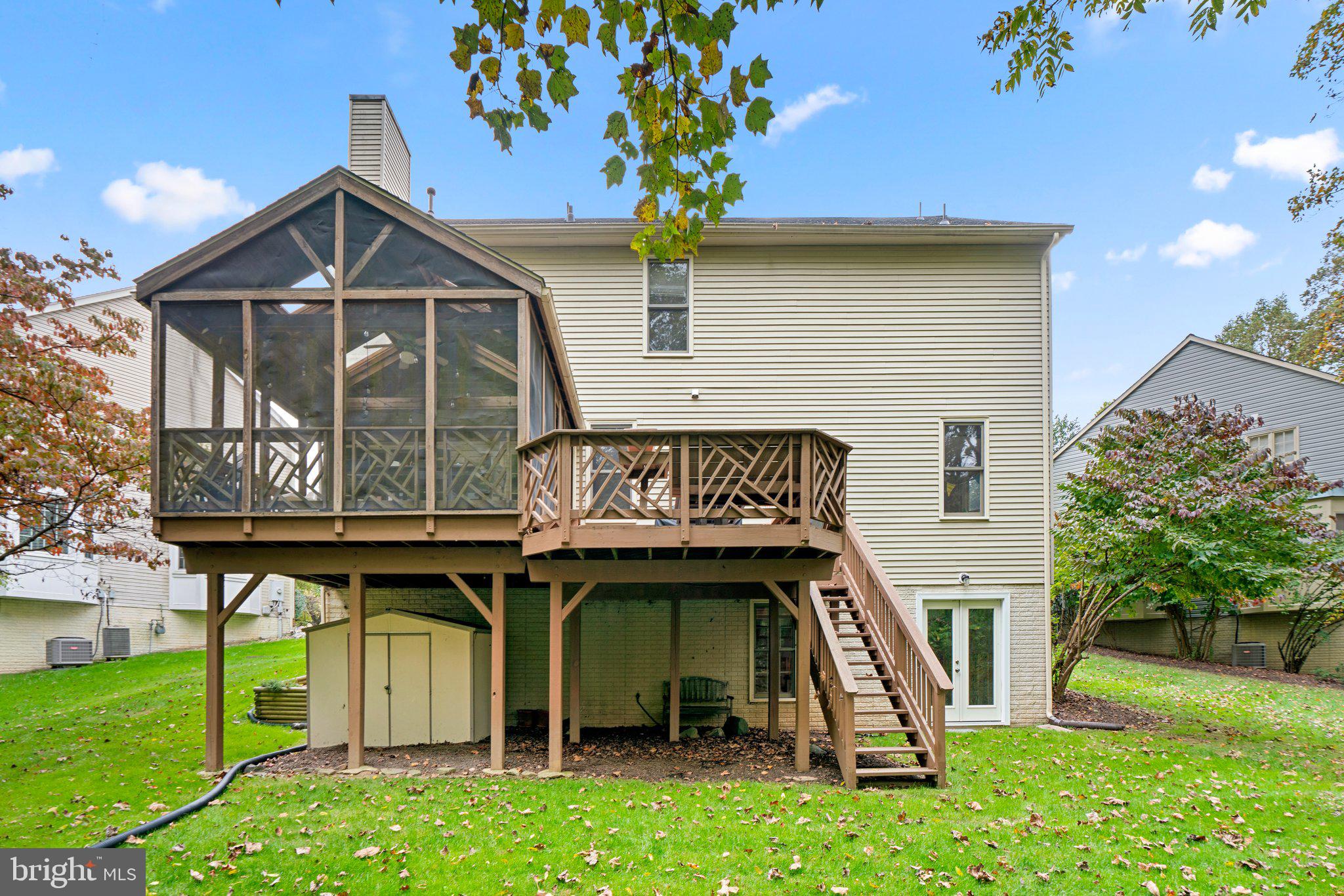 JAMES CREEK - Residential