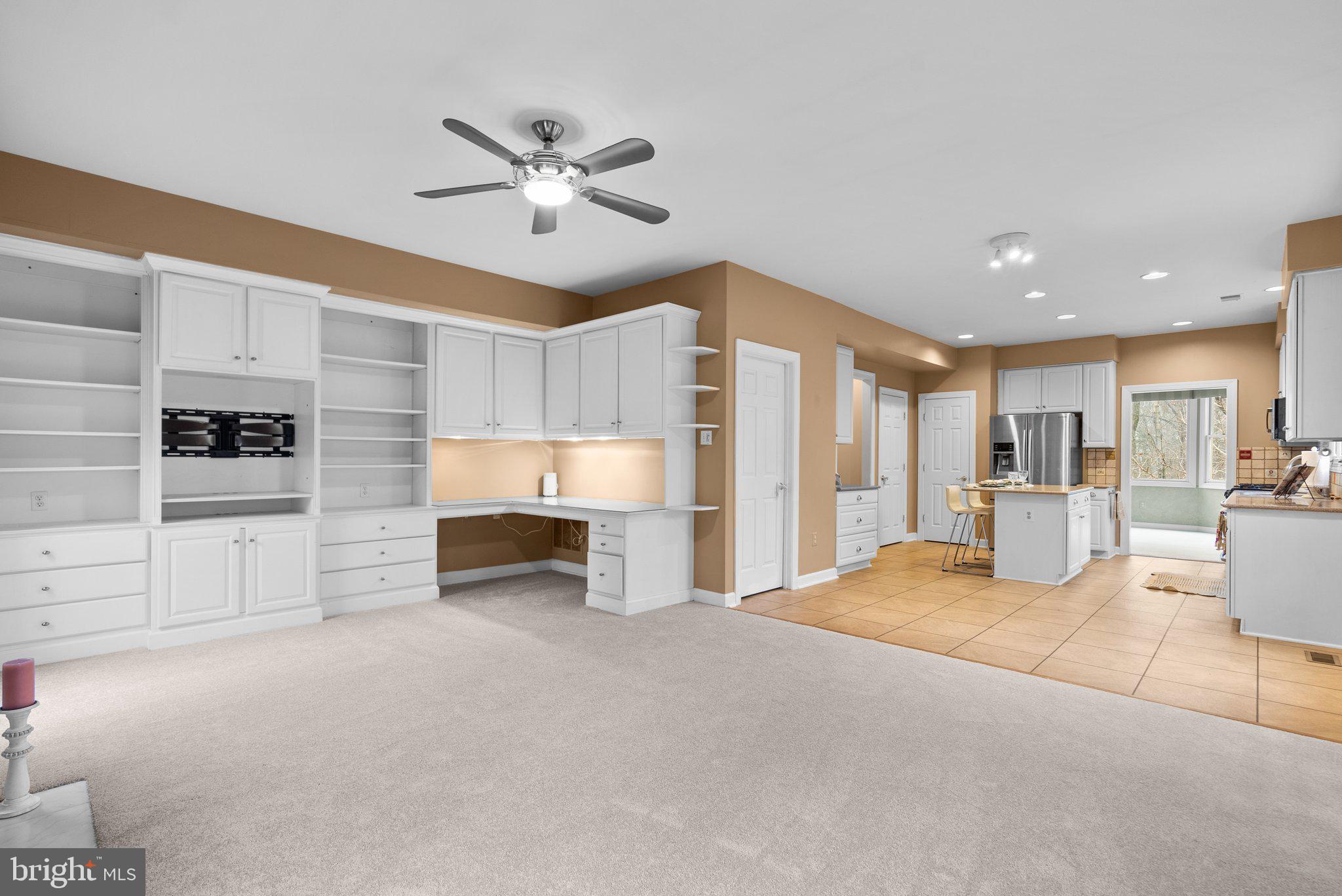 JAMES CREEK - Residential