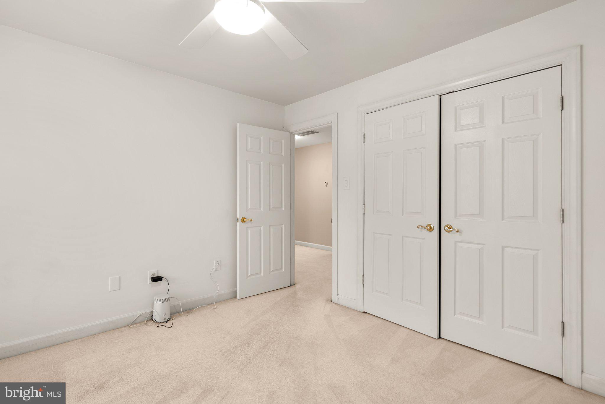 JAMES CREEK - Residential