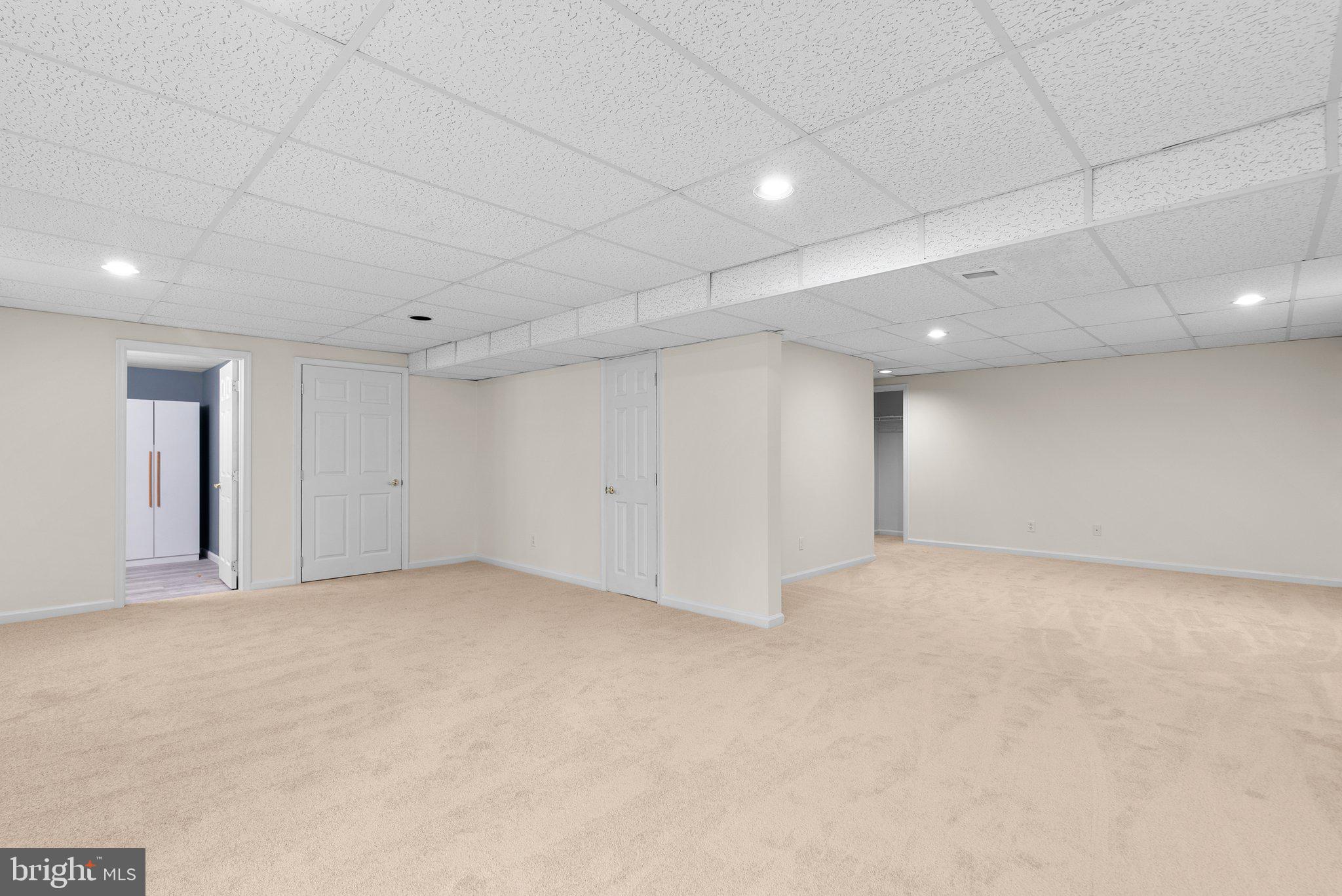 JAMES CREEK - Residential