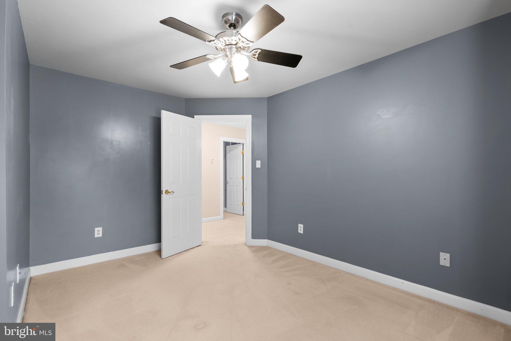 JAMES CREEK - Residential